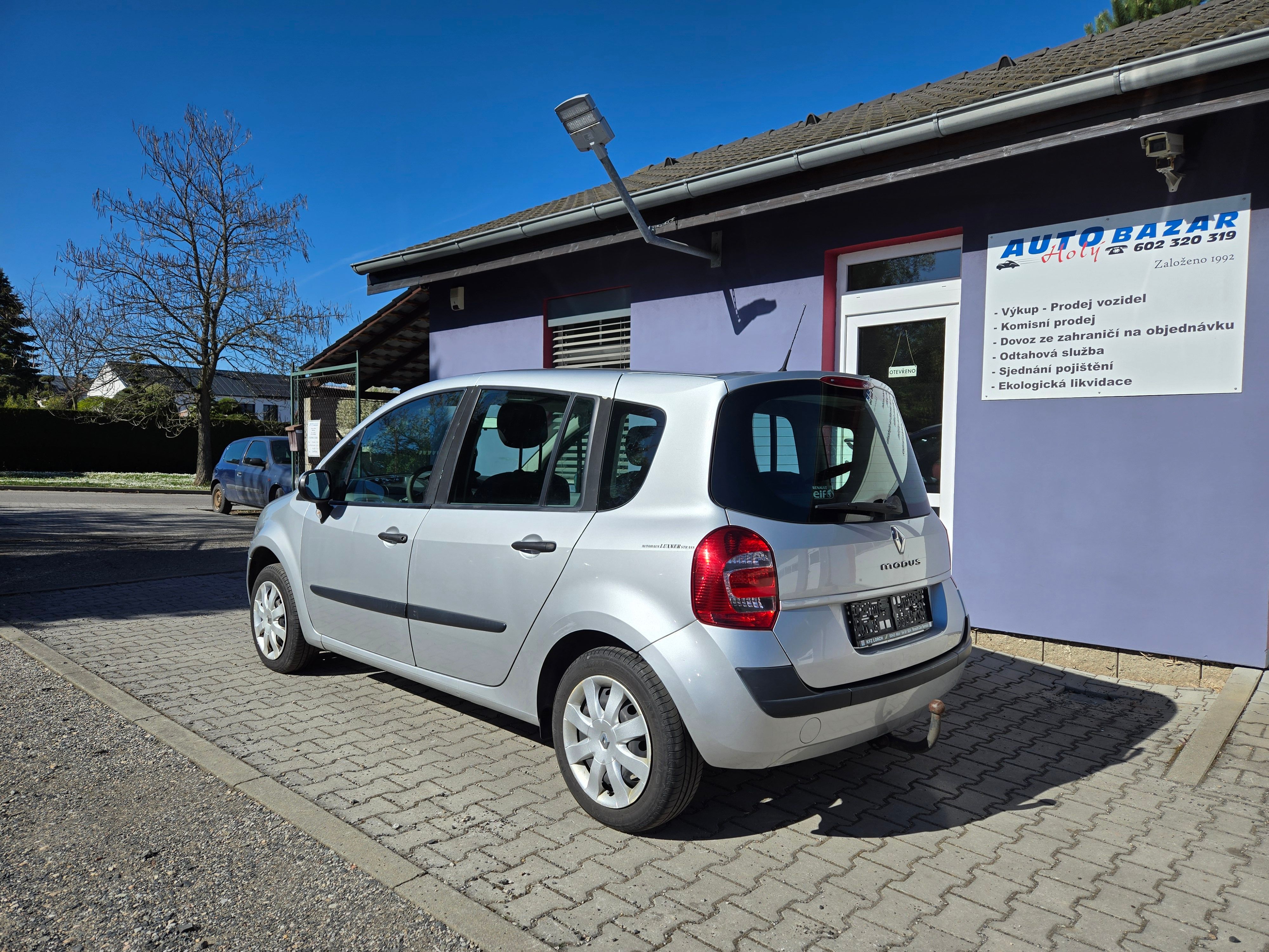 Renault Modus, GrandModus1,2 16V+sada zim.kol - fotka 4