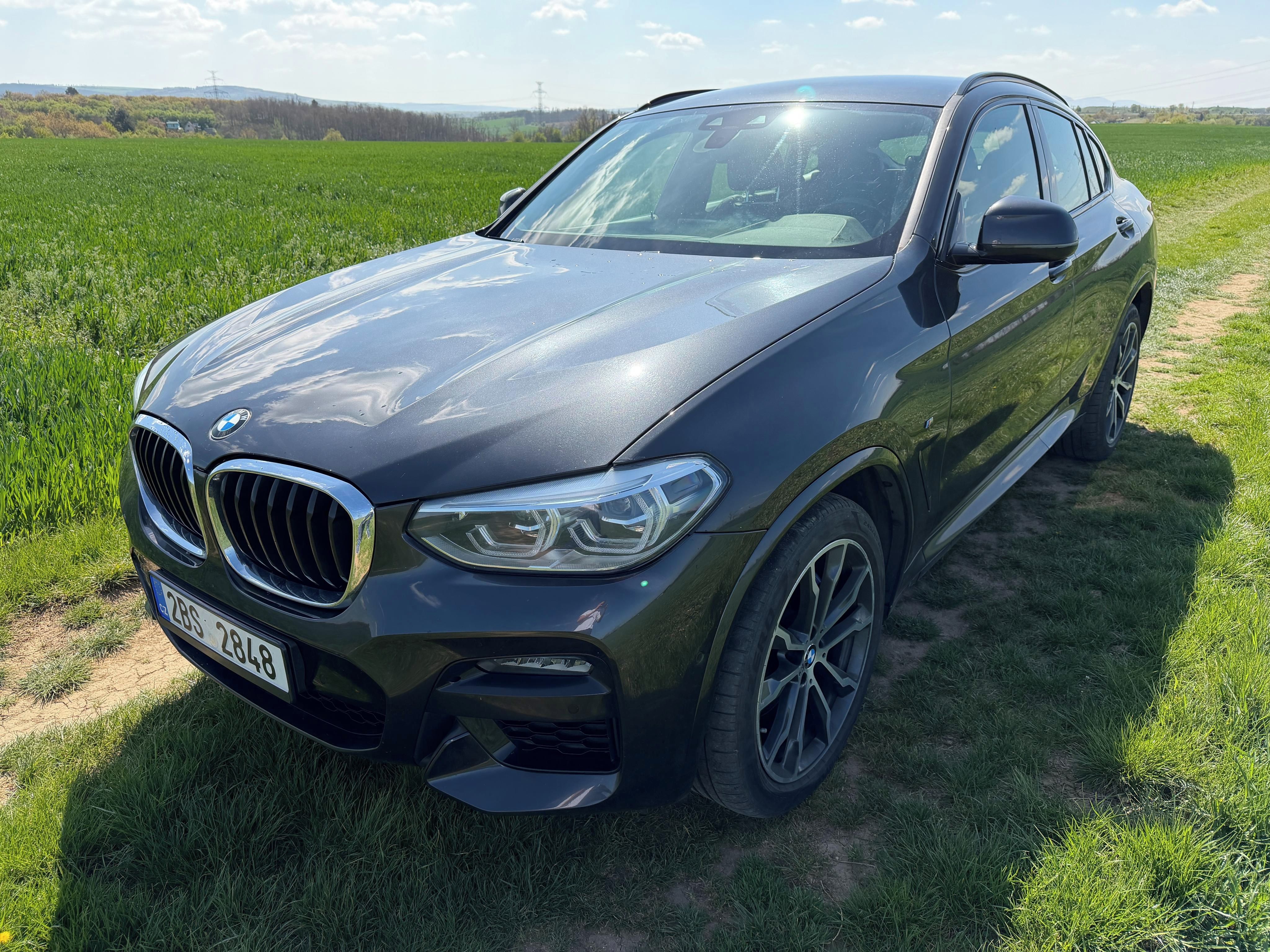 BMW X4, M paket,Webasto, tažné, DPH - fotka 3