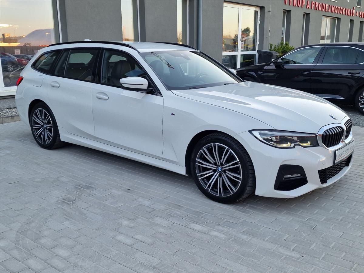 BMW Řada 3, 320d xDrive,M Sport,ČR,1.Maj. - fotka 2