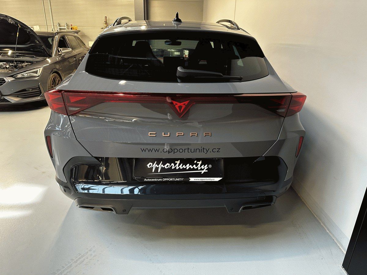 Cupra Formentor, 2.0 TSI 204k 4WD - fotka 4