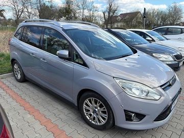 FORD Grand C-MAX top stav!