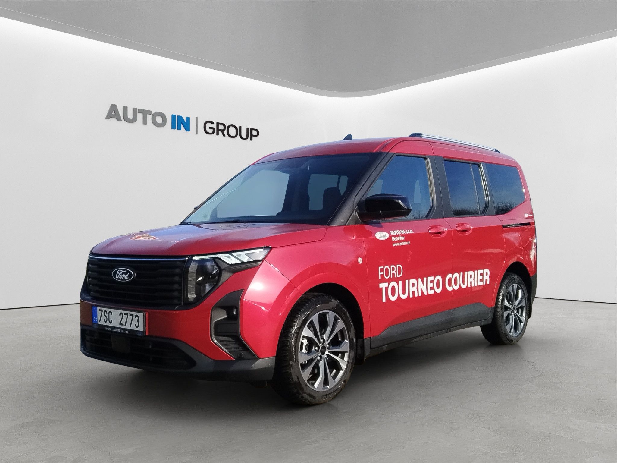 Ford Tourneo Courier, Titanium 1,0 EcoBoost 92kW, př