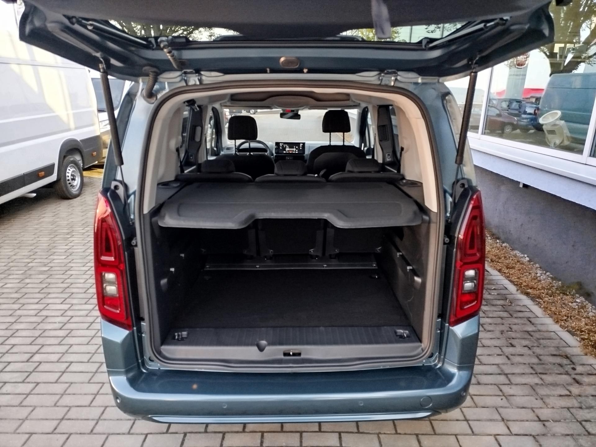 Fiat Dobló, Panorama 1,5 HDI Ed. Rodina L1 - fotka 5