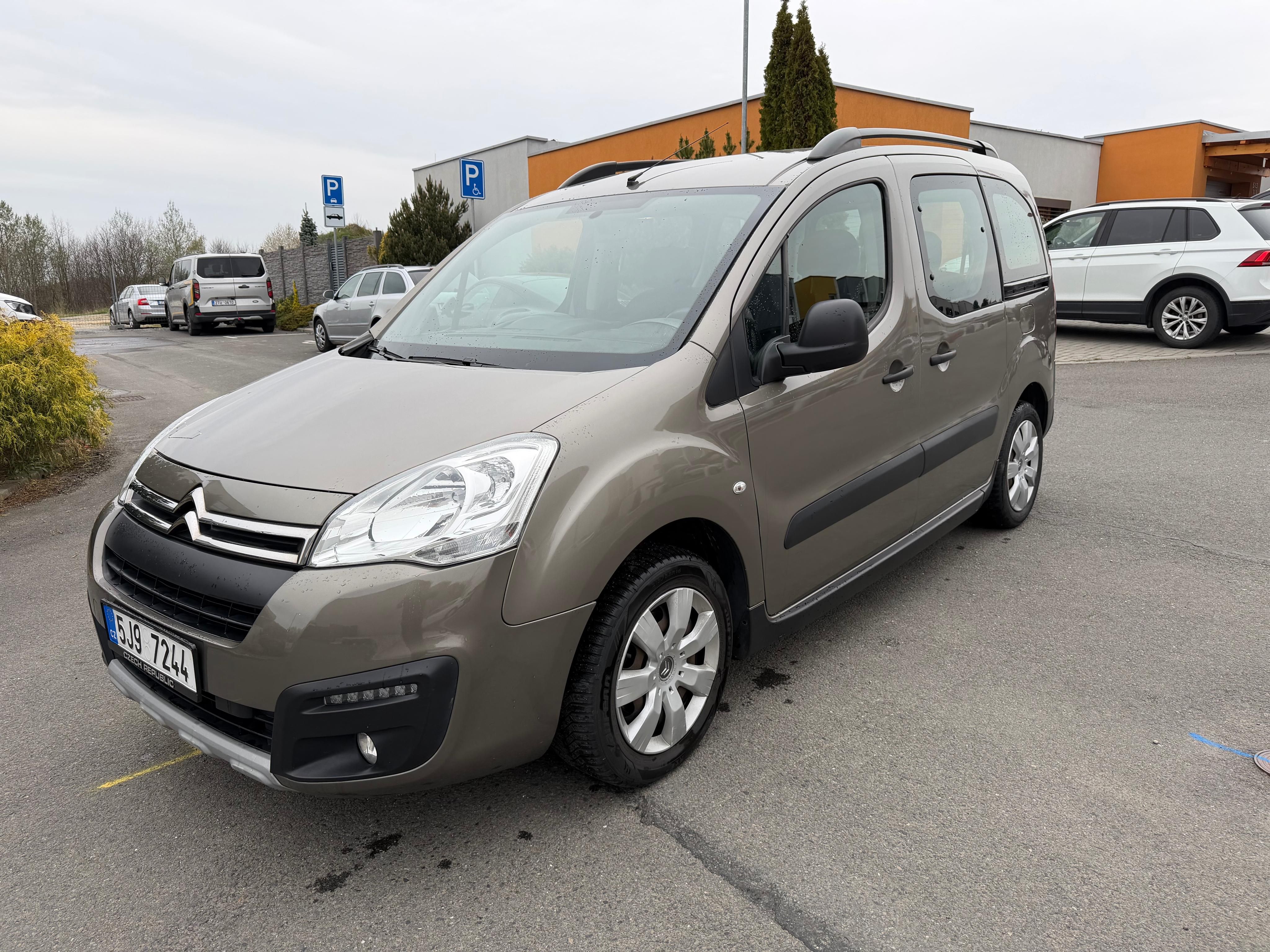 Citroën Berlingo, 1.6HDI Multispace 73kW, ČR