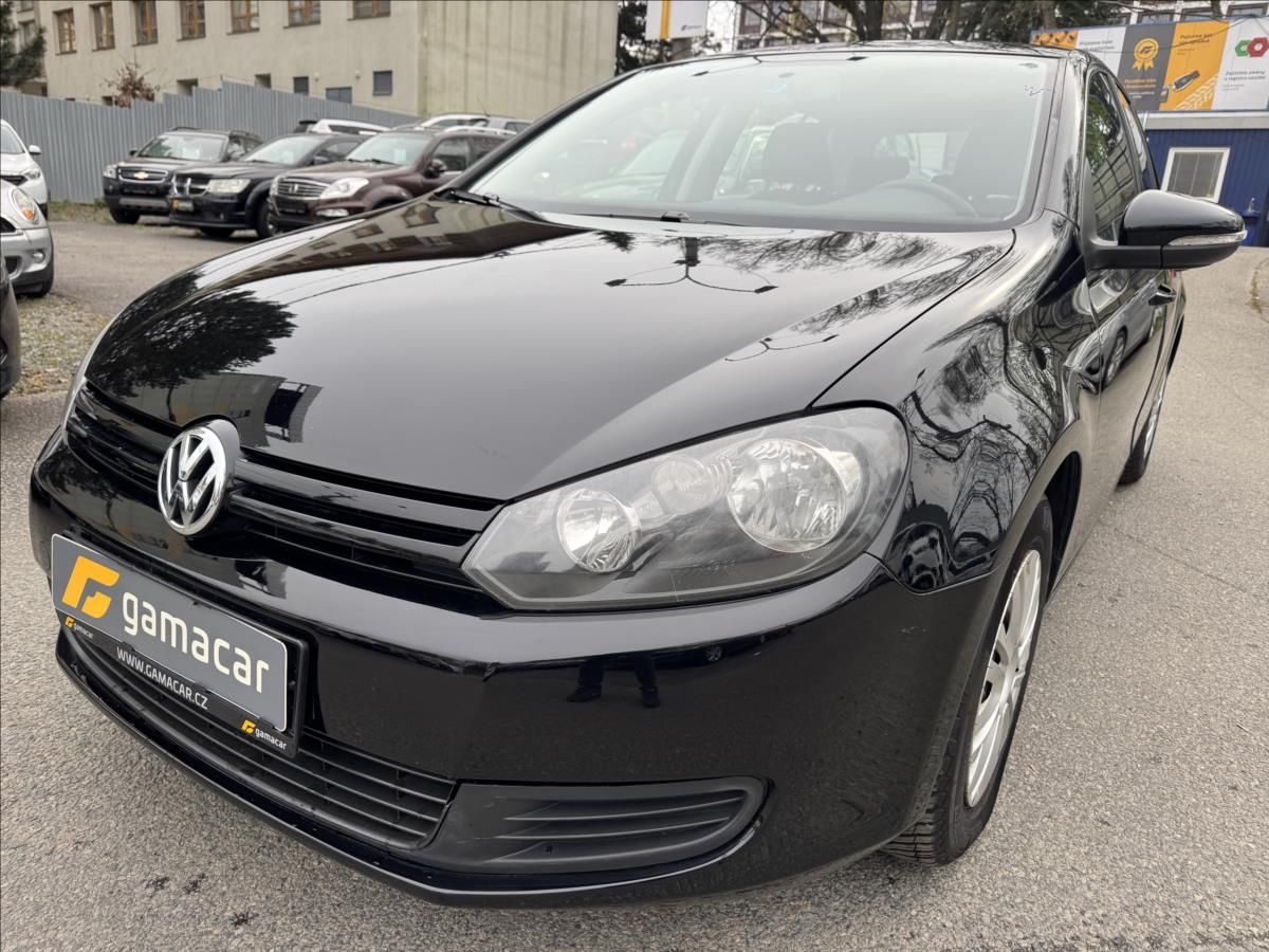 Volkswagen Golf, 1,6 KRASNÝ STAV+NOVÉ ROZVODY ! - fotka 2