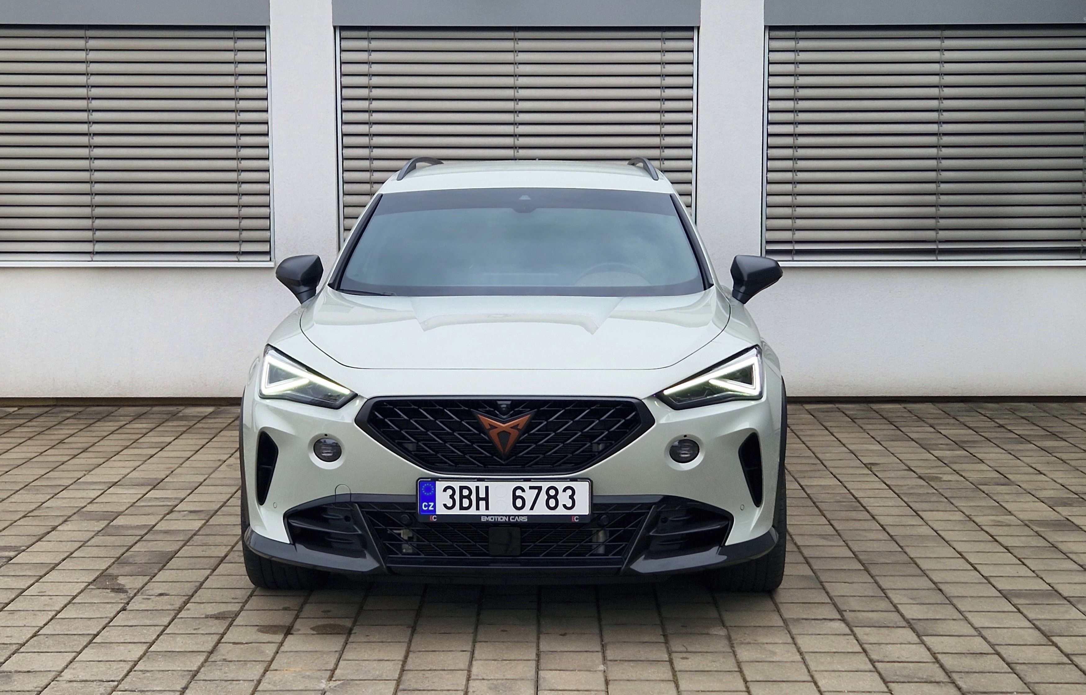 Cupra Formentor, VZ5, 2.5 TSI, 287 kW - fotka 2