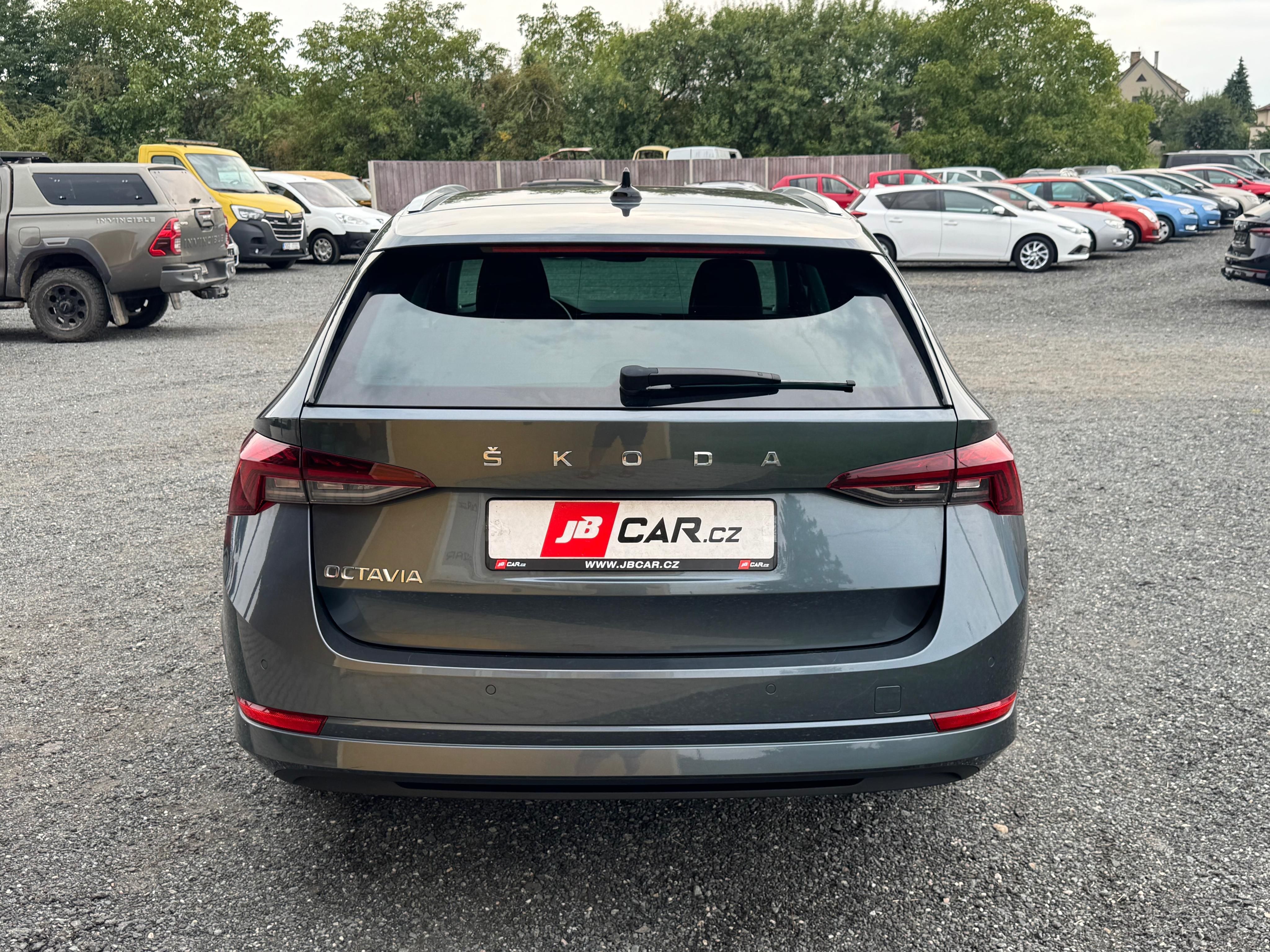 Škoda Octavia, 2.0 TDI 110KW DSG STYLE - fotka 3