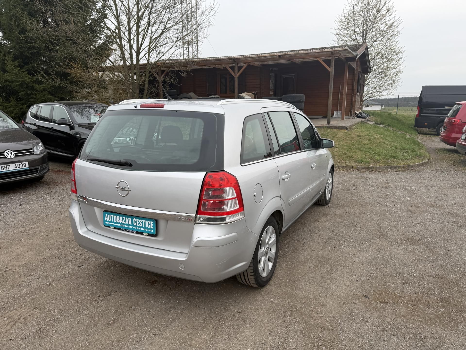 Opel Zafira, 1,7 DTi 7 MIST - fotka 6