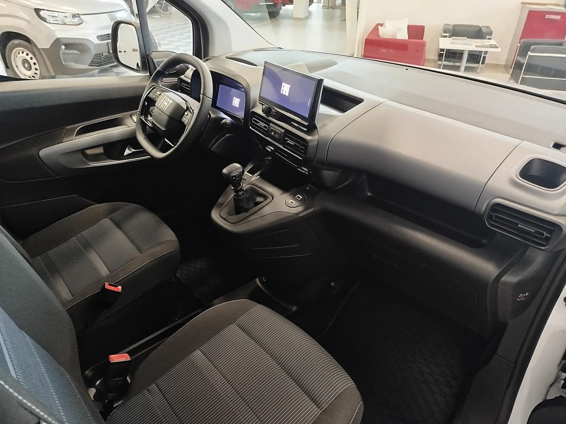 Fiat Dobló, Panorama 1,2 Edice Rodina L1 - fotka 6