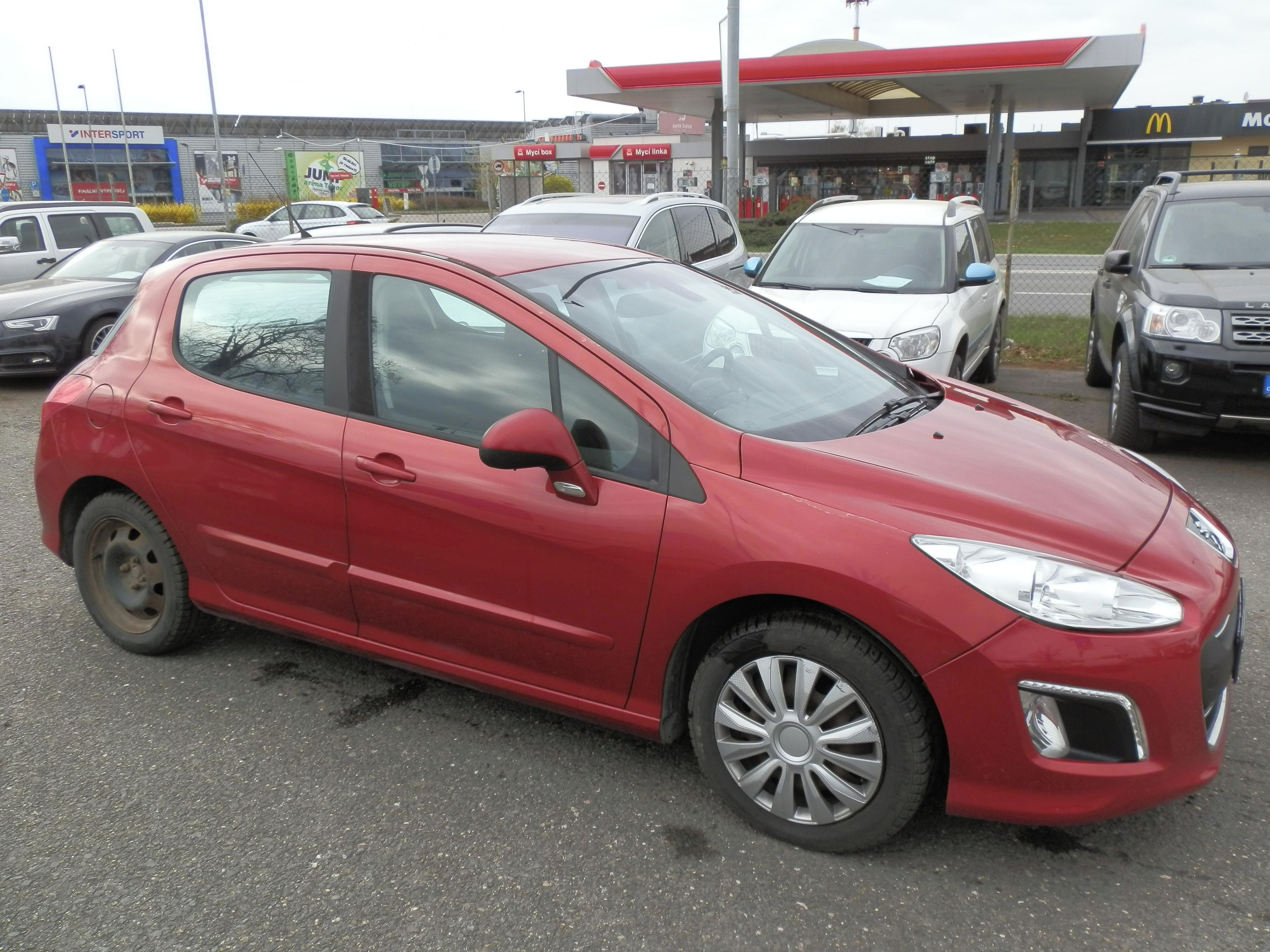 Peugeot 308, 1,6 HDi - fotka 6