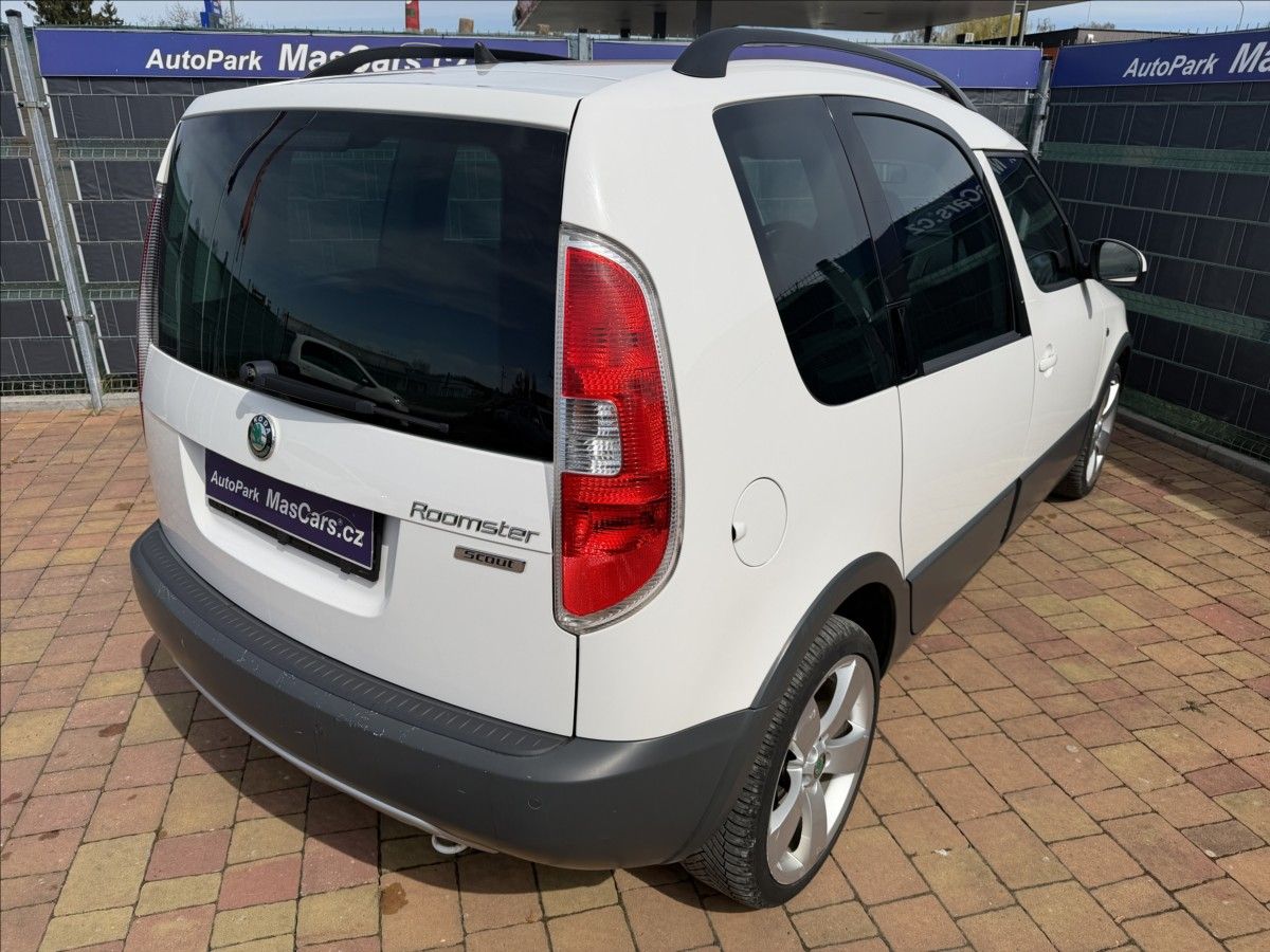 Škoda Roomster, 1.2 TSI Scout/Panorama - fotka 5