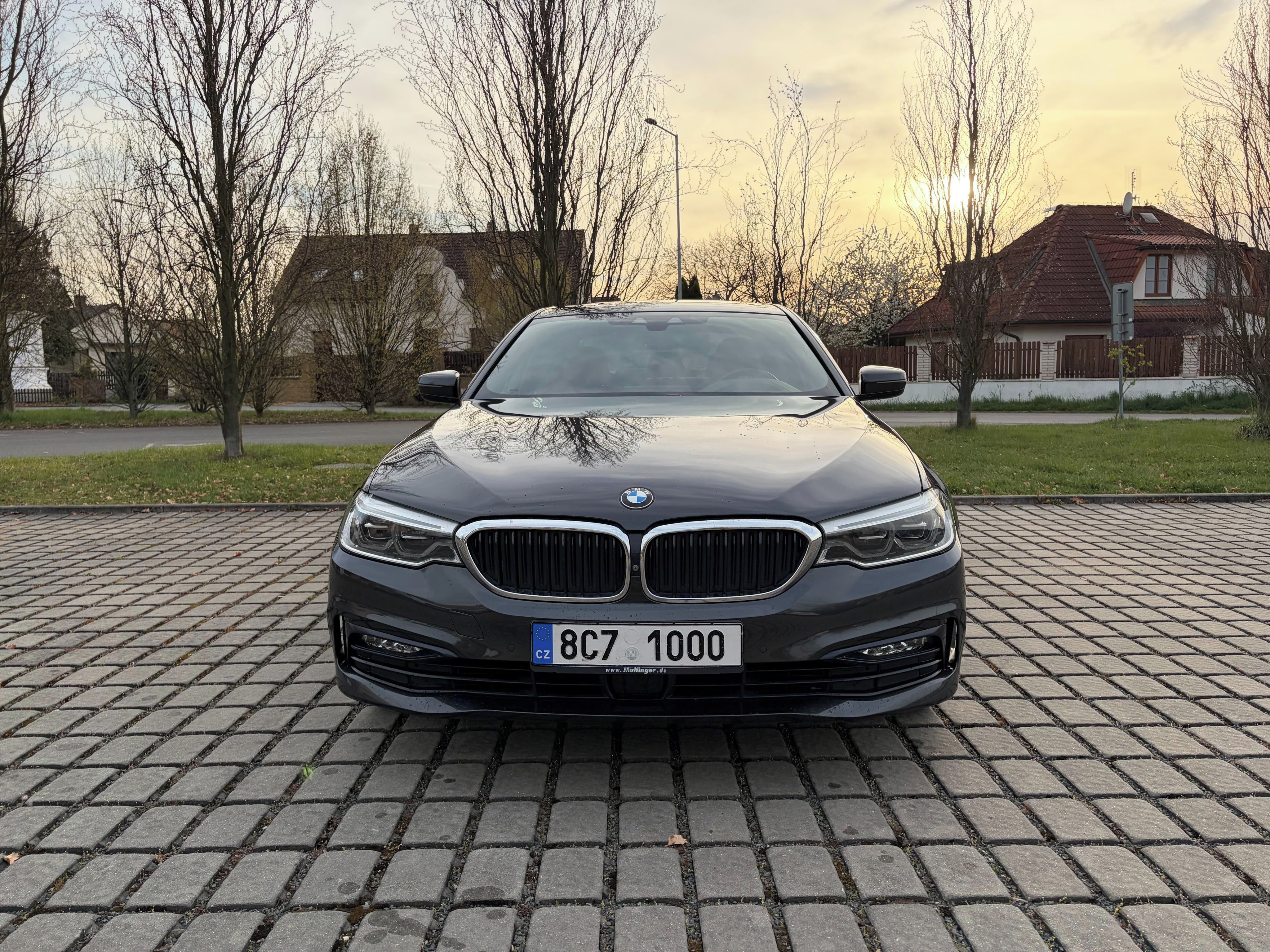BMW Řada 5, 530d Head-up, Webasto, 195 kW - fotka 4