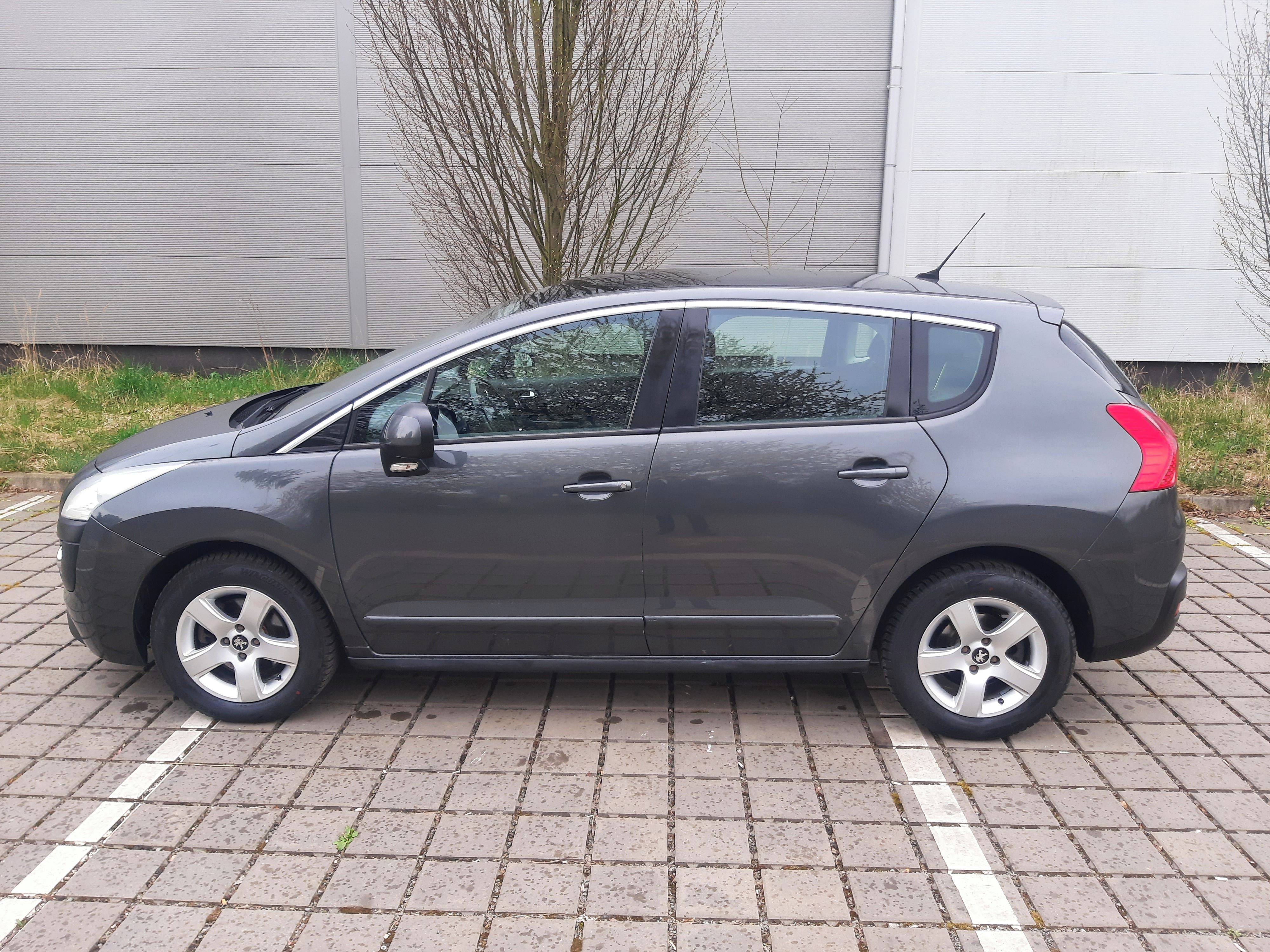 Peugeot 3008, 2.0 HDI 110KW - fotka 5