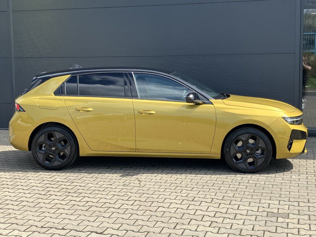 Opel Astra, ULTIMATE 1.6 PHEV (195k) AT7 - fotka 6