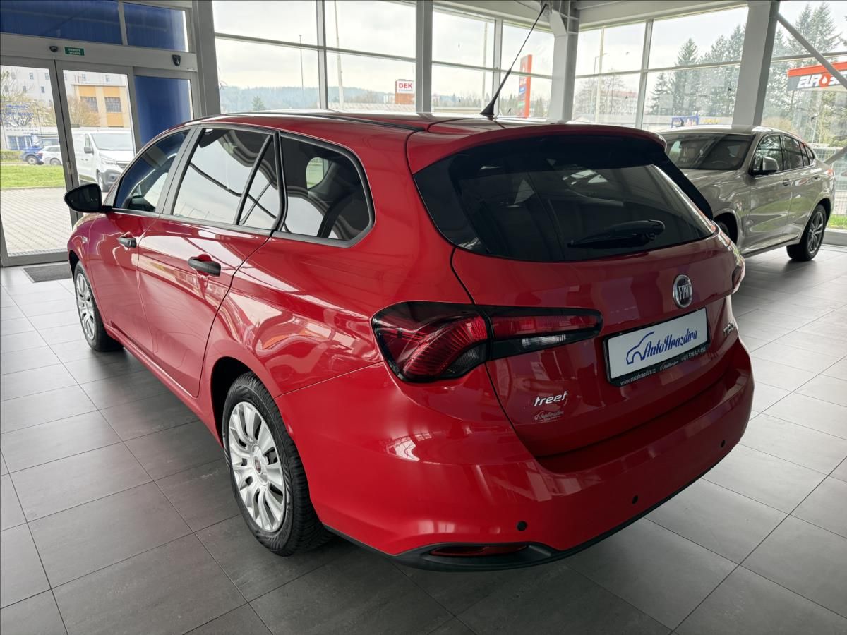 Fiat Tipo, 1,4   70kW,SERVISKA,VYHŘEV. SE - fotka 4