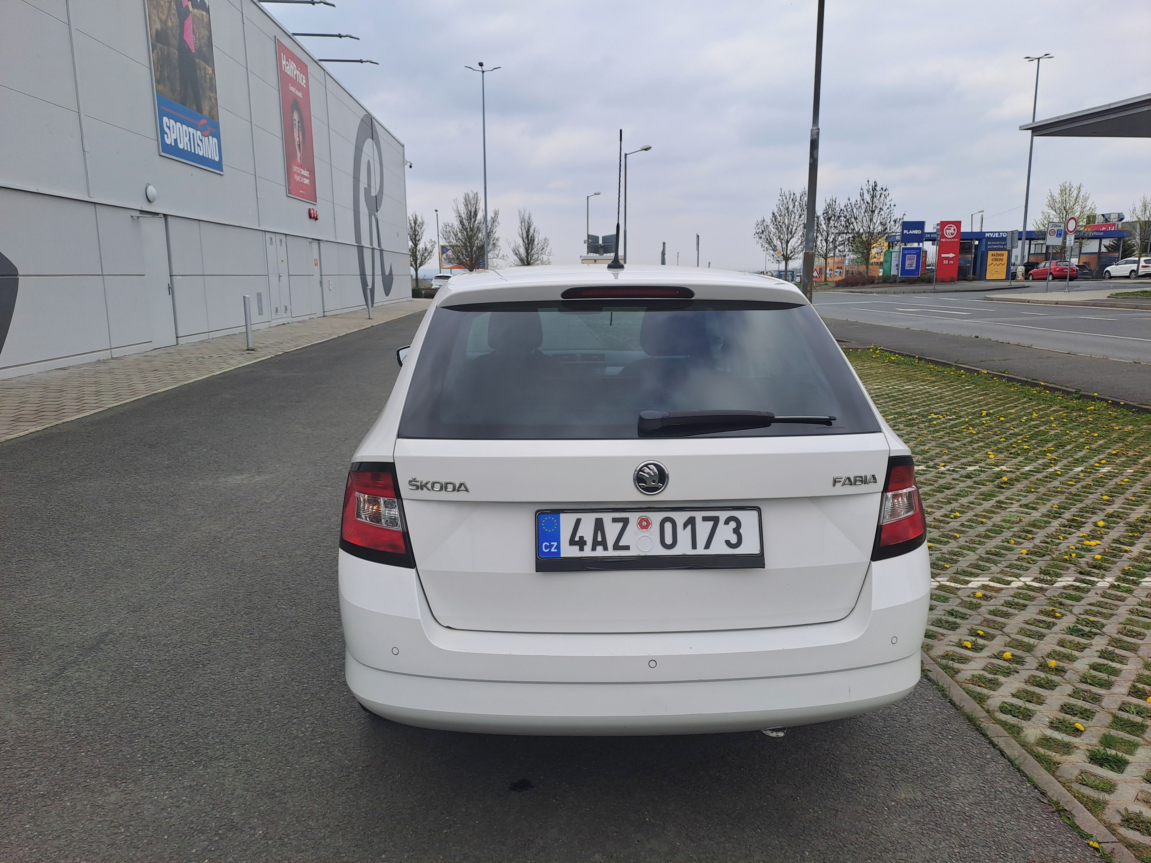 Škoda Fabia, 1.4TDI 66KW 2.MAJ,SPOLEHLIVÉ - fotka 6