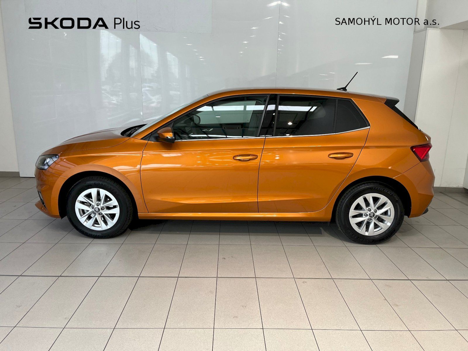 Škoda Fabia, 1.0 TSI 70 kW M5F Top Selectio - fotka 3