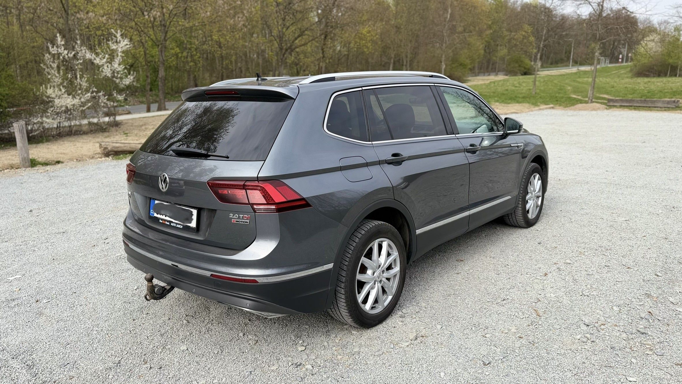 Volkswagen Tiguan, Allspace 2.0 TDi Highline, 4x4 - fotka 4