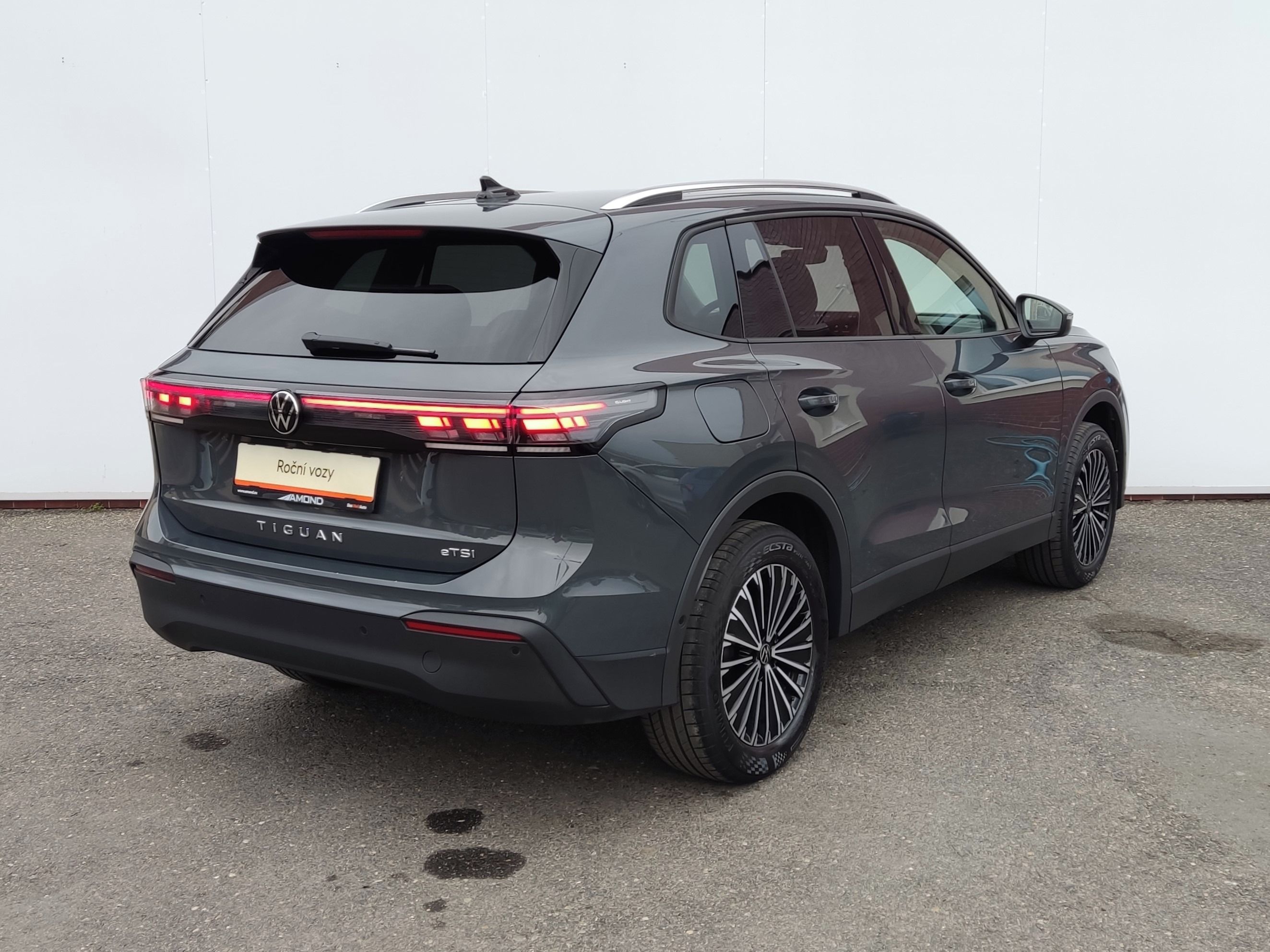 Volkswagen Tiguan, 1.5 eTSI 110 kW DSG People - fotka 2