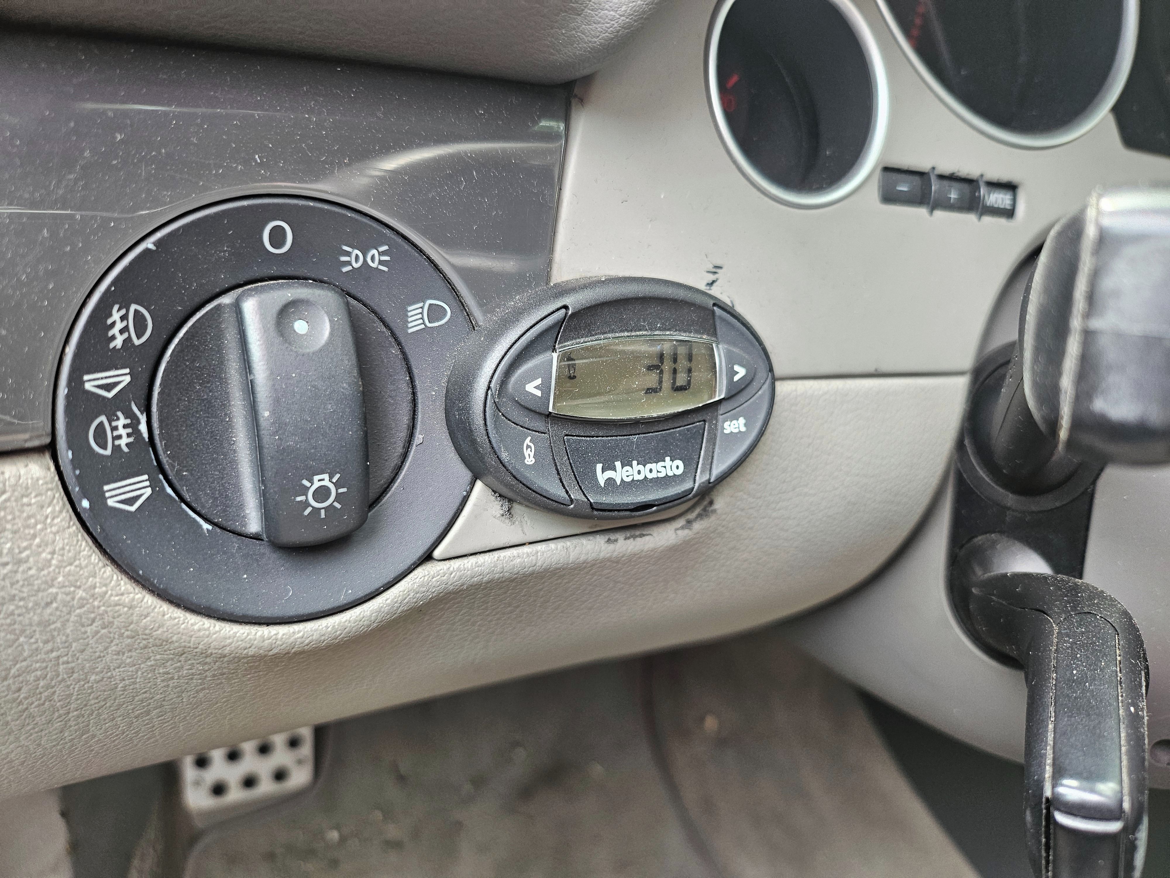 Audi A4, 2.5TDI multitronic Cabriolet - fotka 6