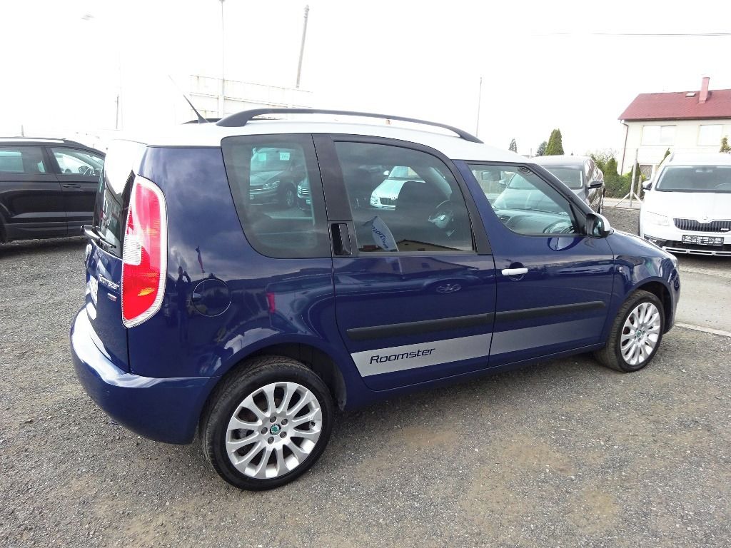 Škoda Roomster, Style 1,2 TSI 77kW+DSG-Servisk - fotka 6
