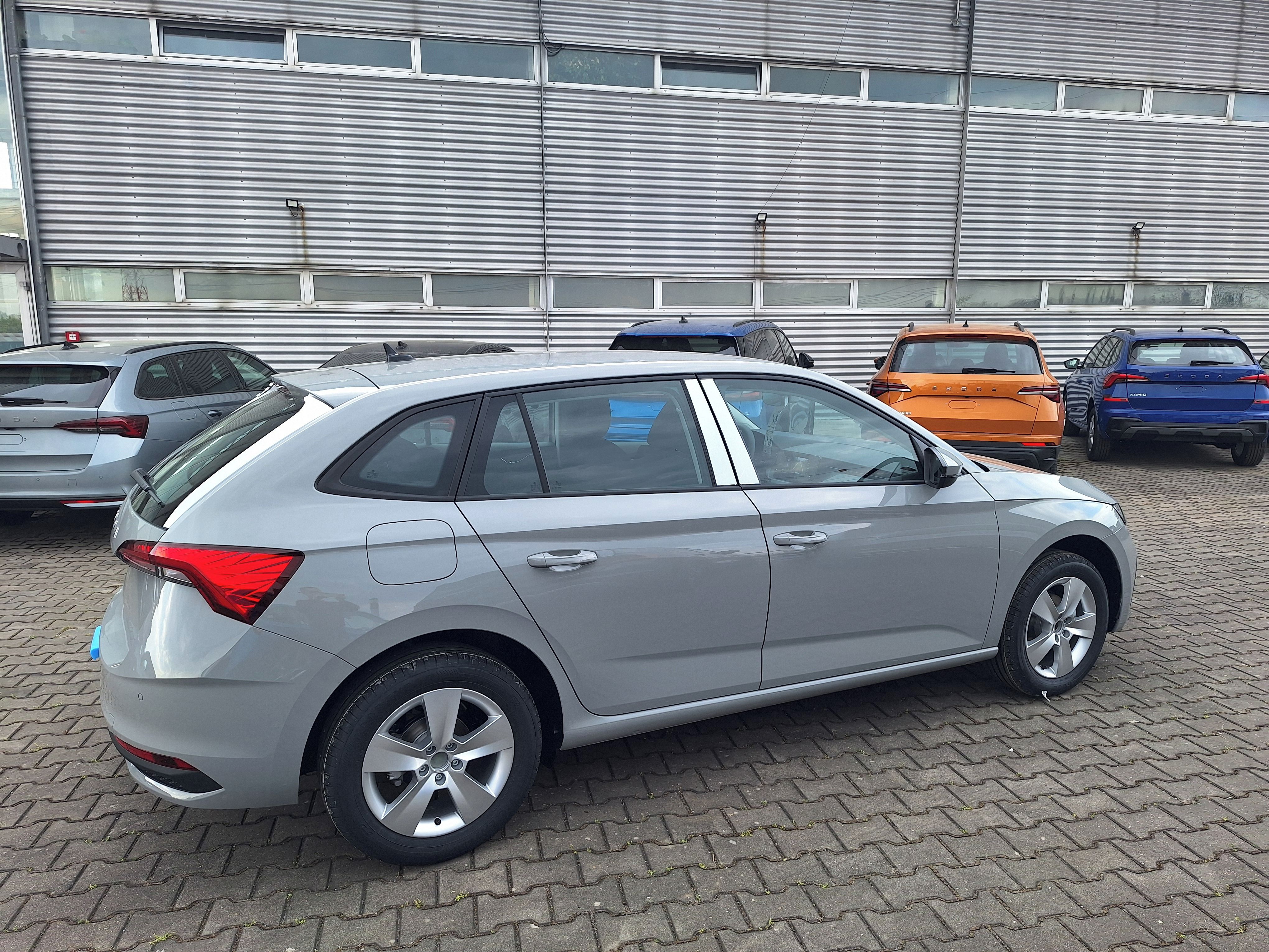 Škoda Scala, CLASSIC 1.0 TSI 70kW - fotka 6