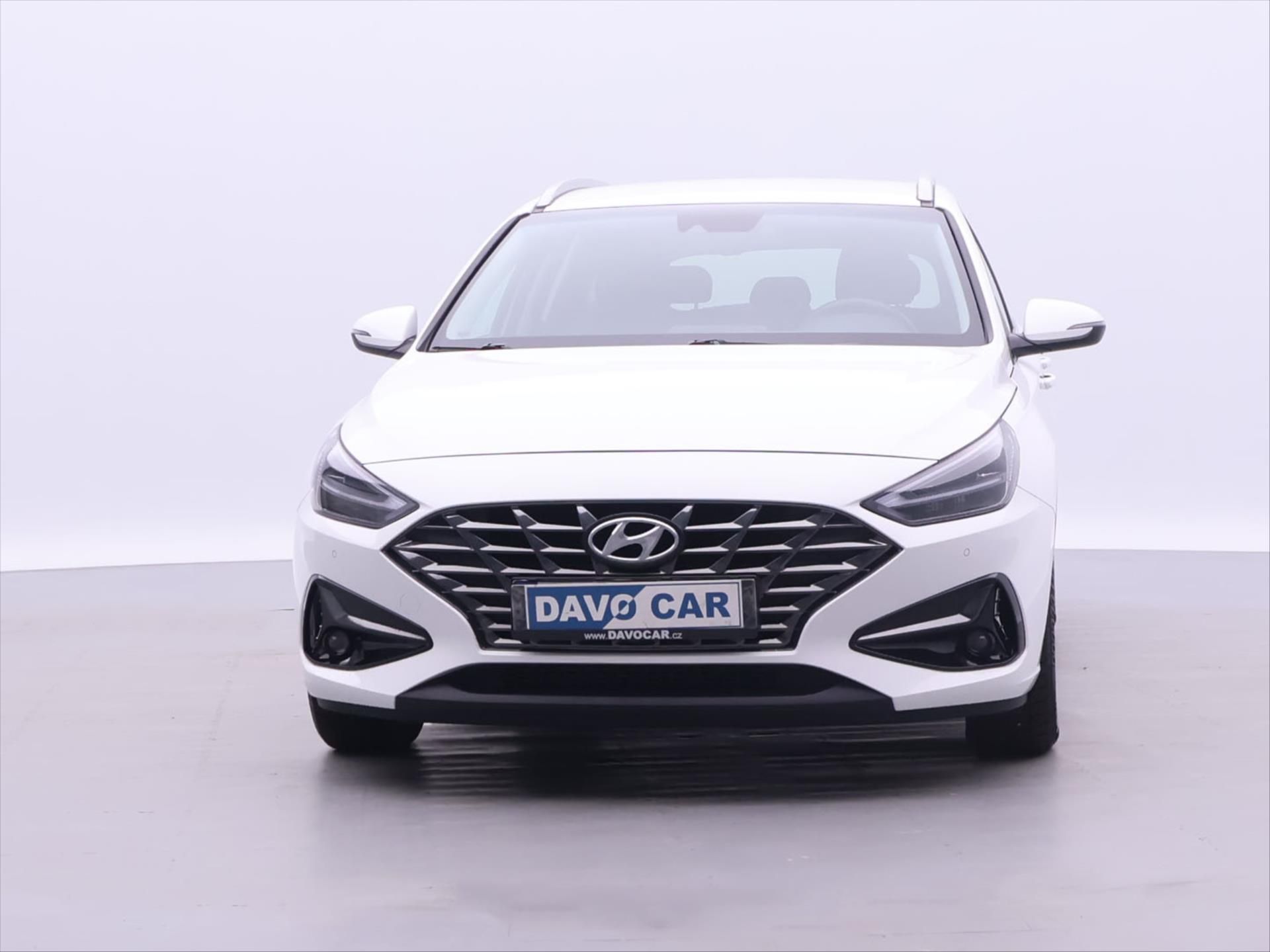 Hyundai i30, 1,0 T-GDI 88kW Smart 1.Maj DPH - fotka 2