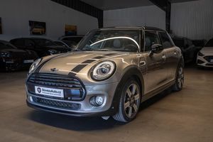 Mini Cooper, 1.5i LED Aut.,Panorama, Chili