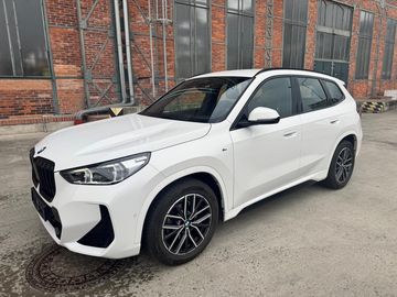 sDrive 18i M SPORT PAKET