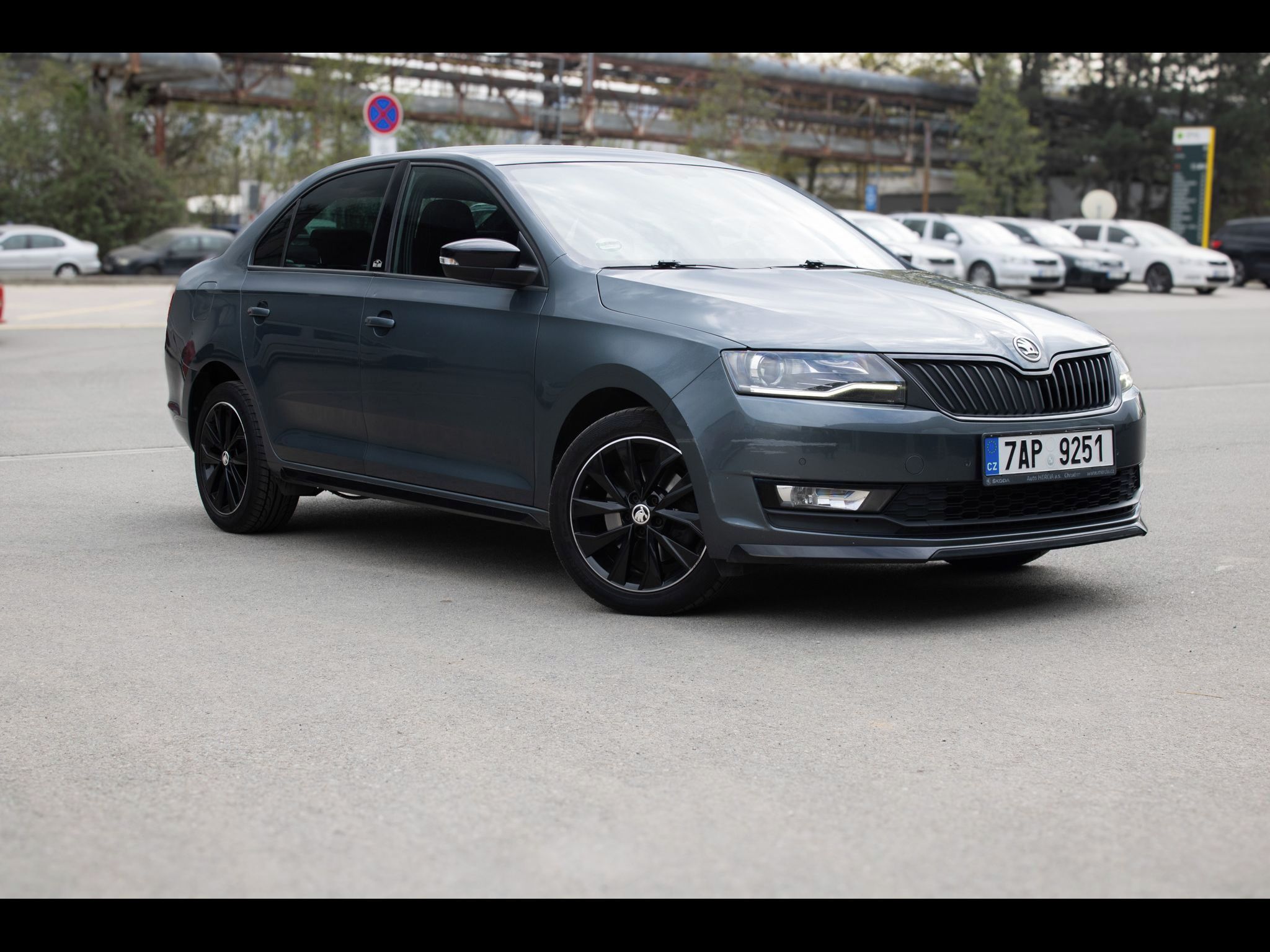 Škoda Rapid, Škoda Rapid Monte-Carlo, 100% - fotka 3