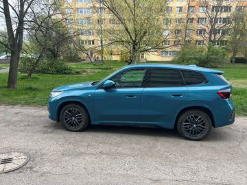 BMW iX1 servisováno