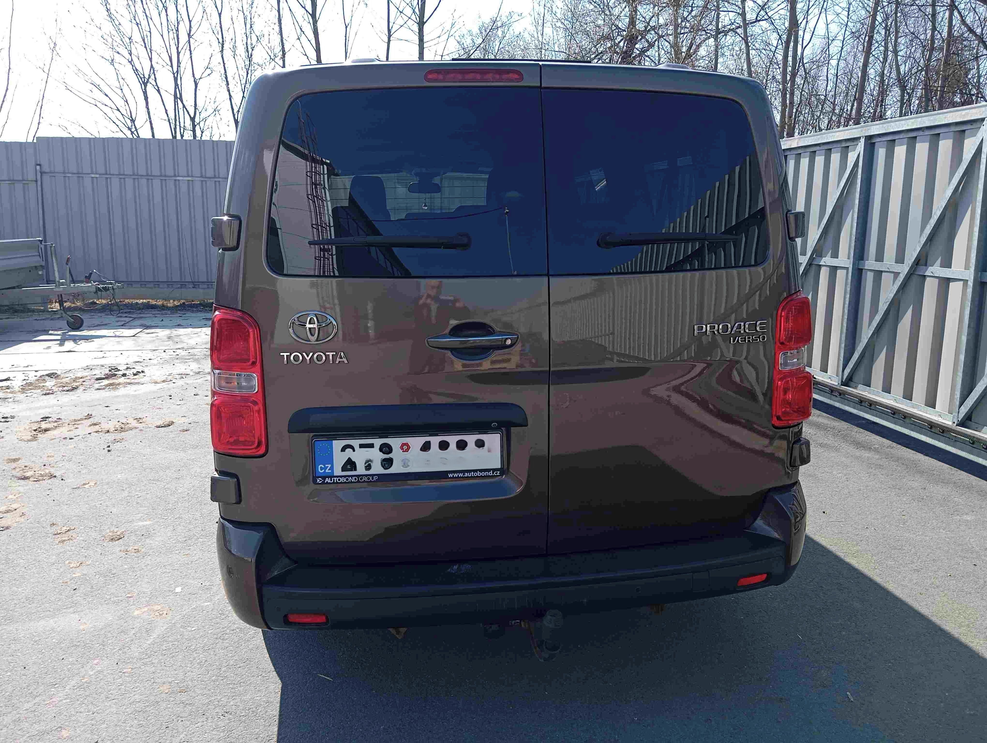 Toyota Proace, XL, perfektní stav - fotka 5