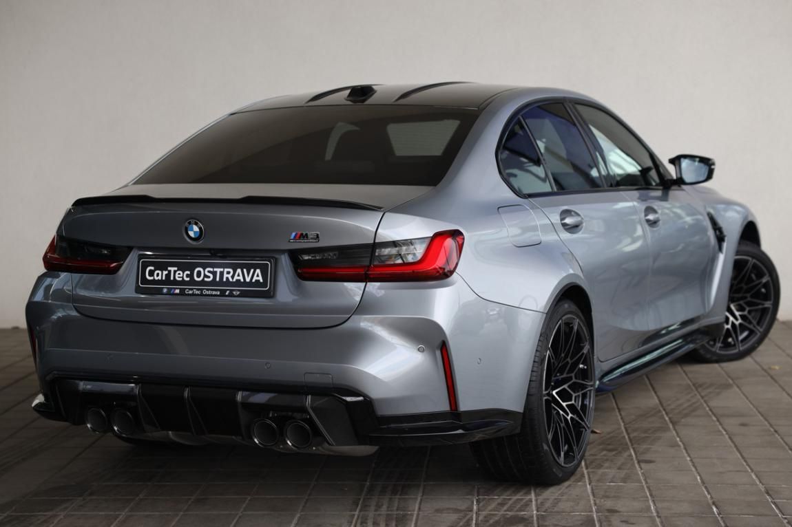 BMW M3, Competition xDrive Sedan - fotka 3