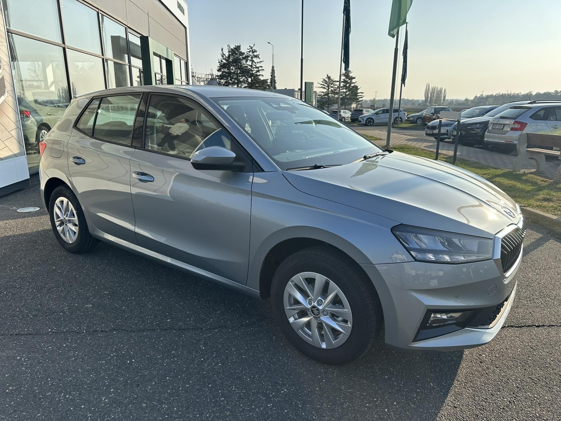 Škoda Fabia, CLASSIC 1.0TSI 70kW + tažné - fotka 4