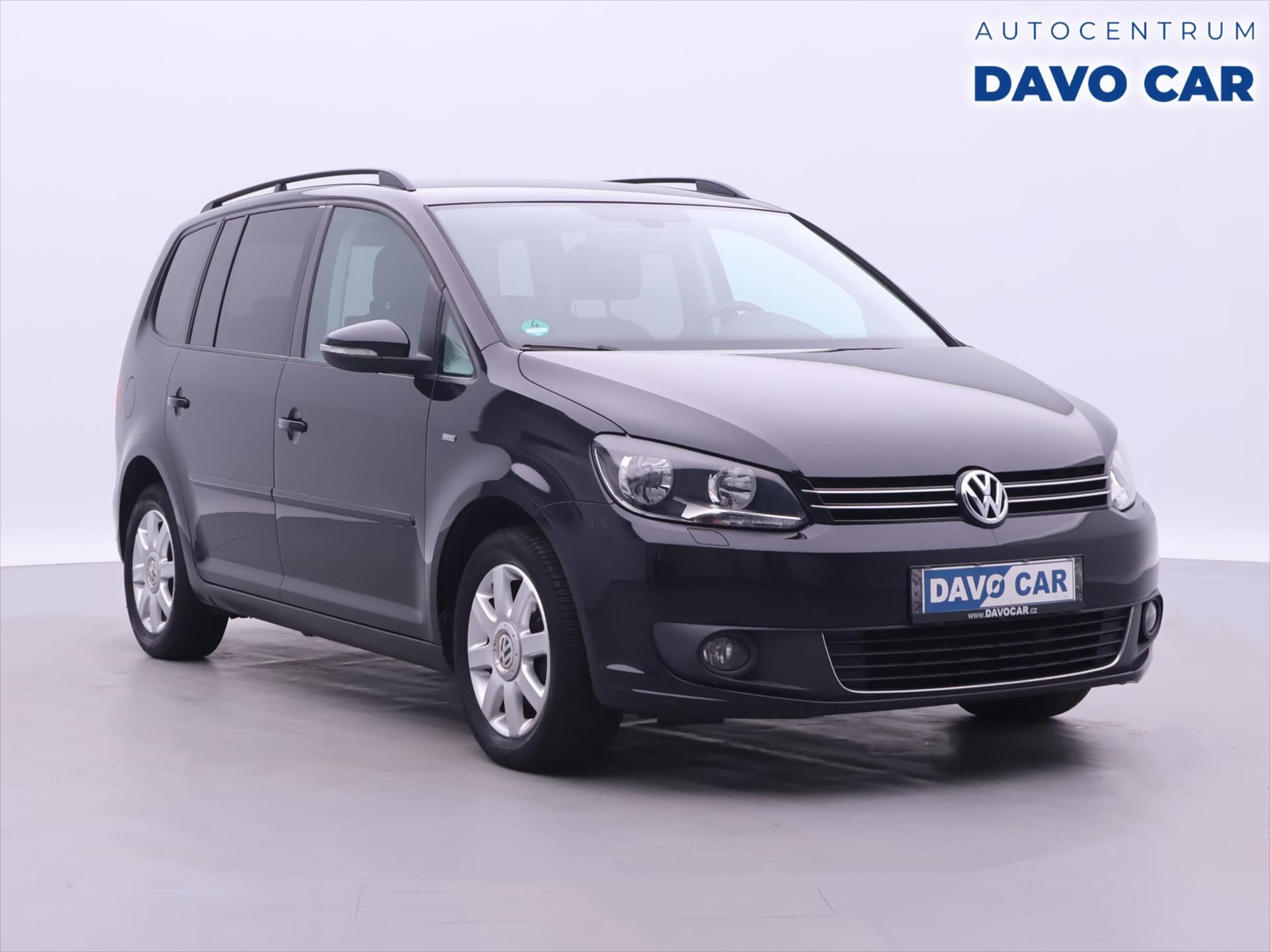 Volkswagen Touran, 1,2 TSI Match 7-Míst Serv.knih