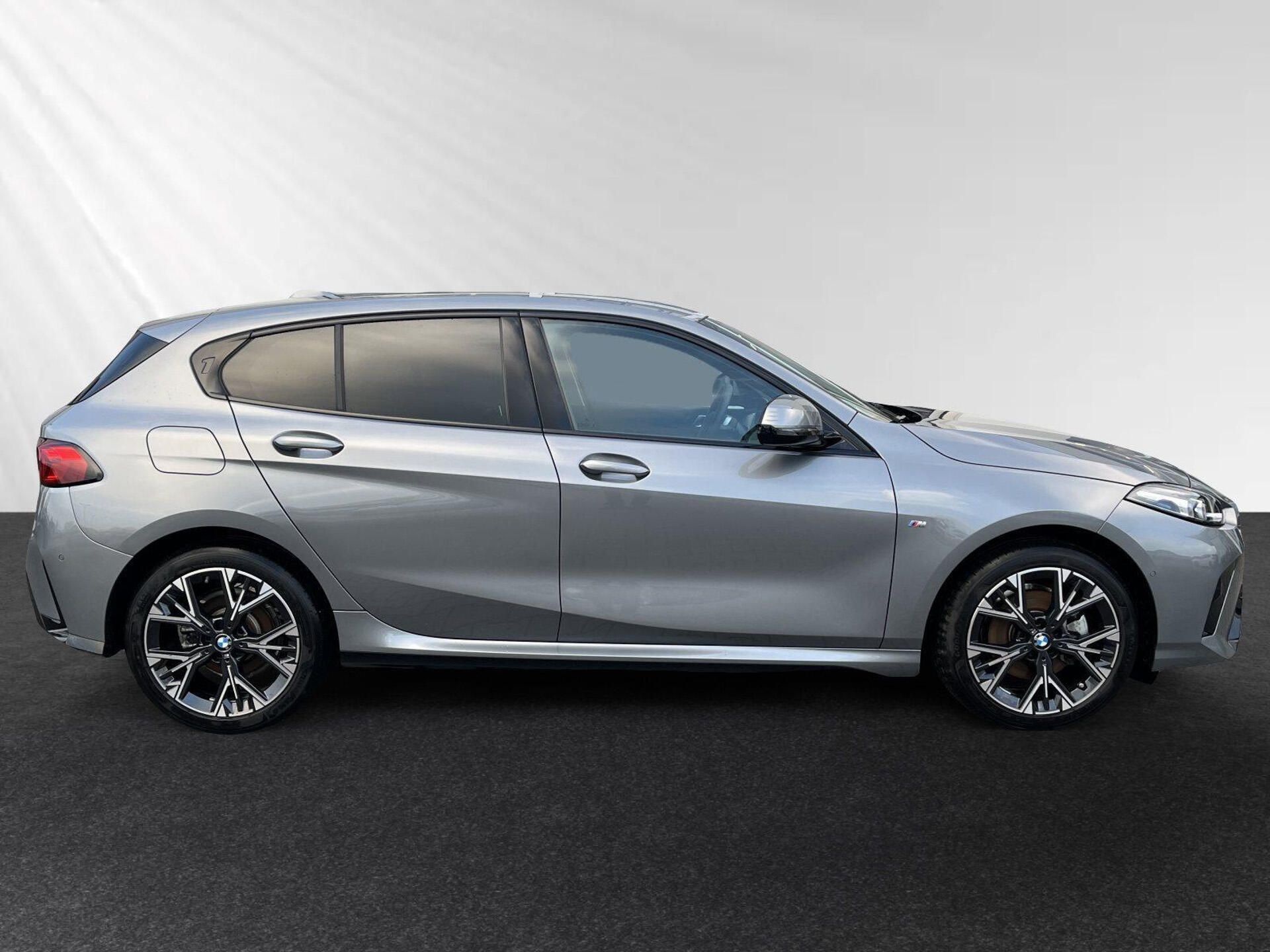 BMW Řada 1, 120 M-Sport Adaptive LED ParkA - fotka 3