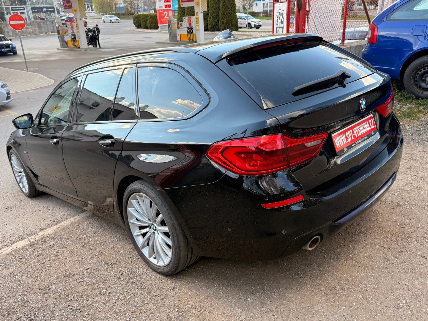 BMW Řada 5, 530xD Sport Line - fotka 6