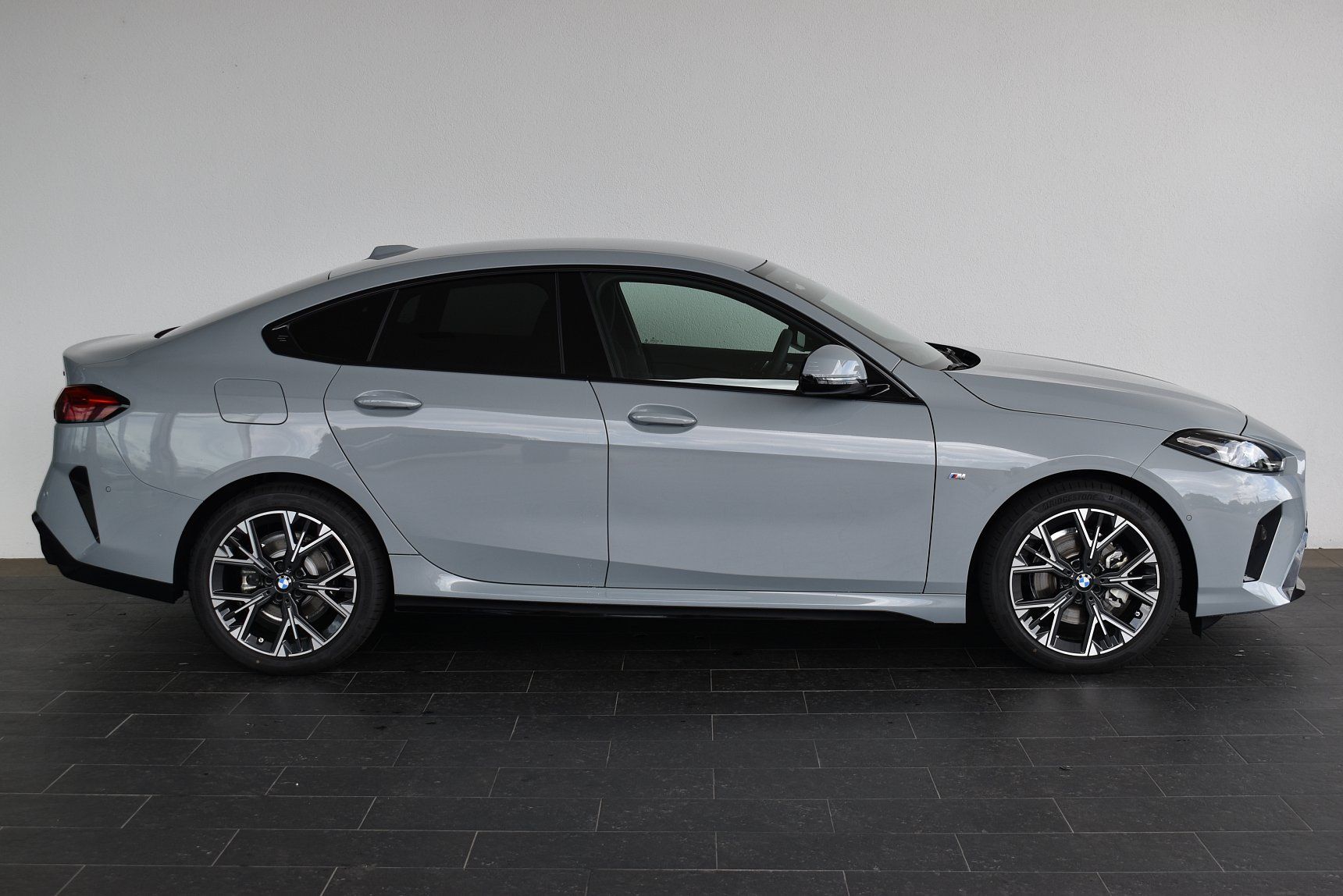 BMW Řada 2 - fotka 3