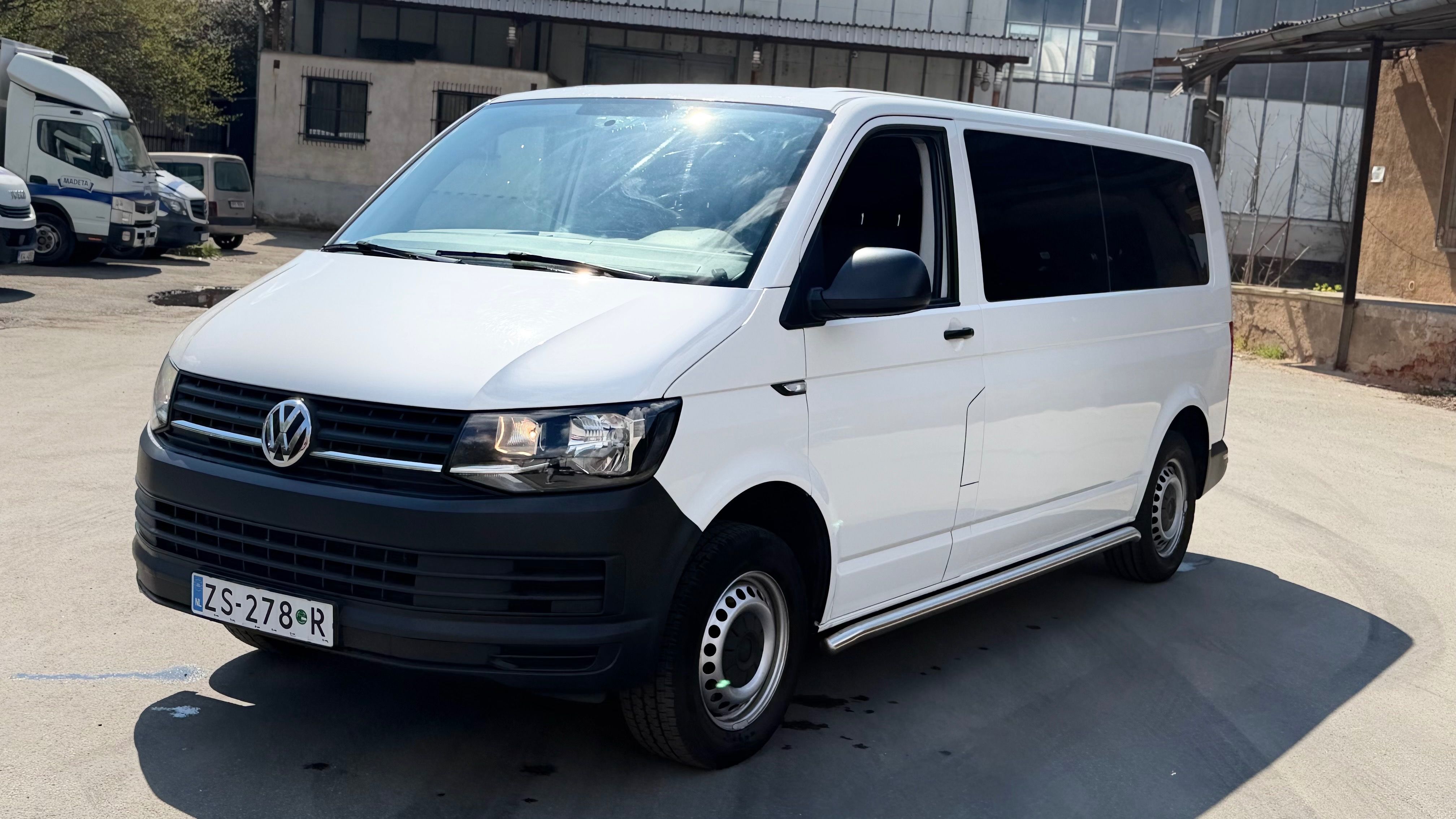Volkswagen Transporter, 2.0TDI DSG  110KW 9 míst Long