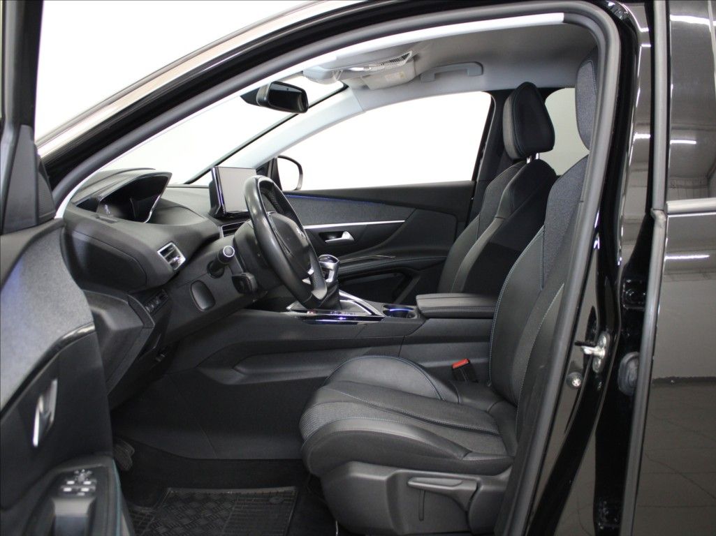 Peugeot 5008, 1,5 HDi 96lW Allure 7-m 1.maj. - fotka 6