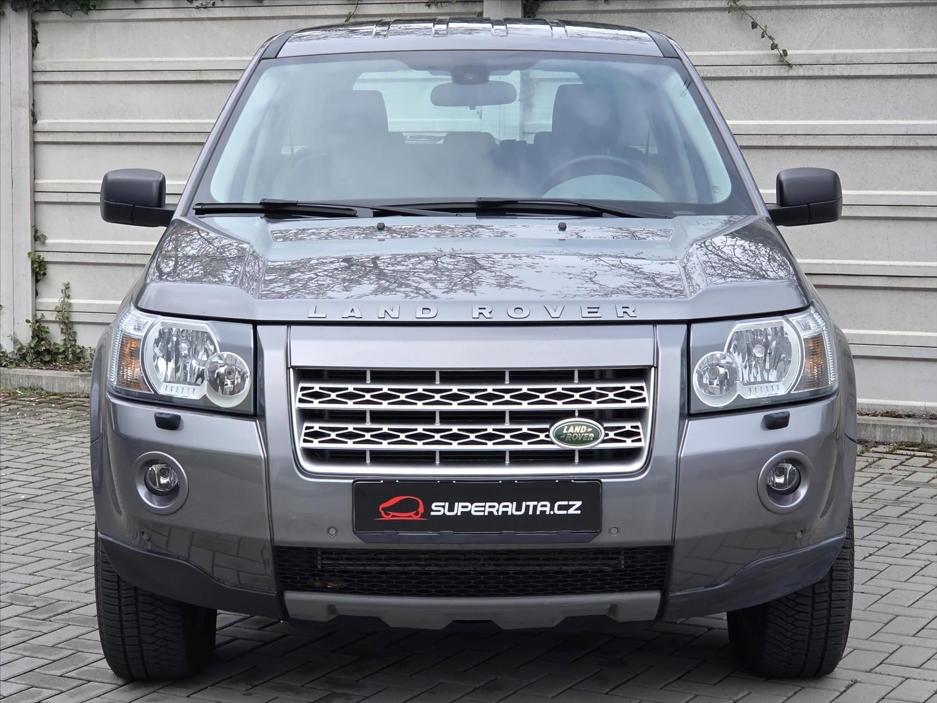 Land Rover Freelander, 2,2 TD4 118kW S A/T Tažné zař. - fotka 2
