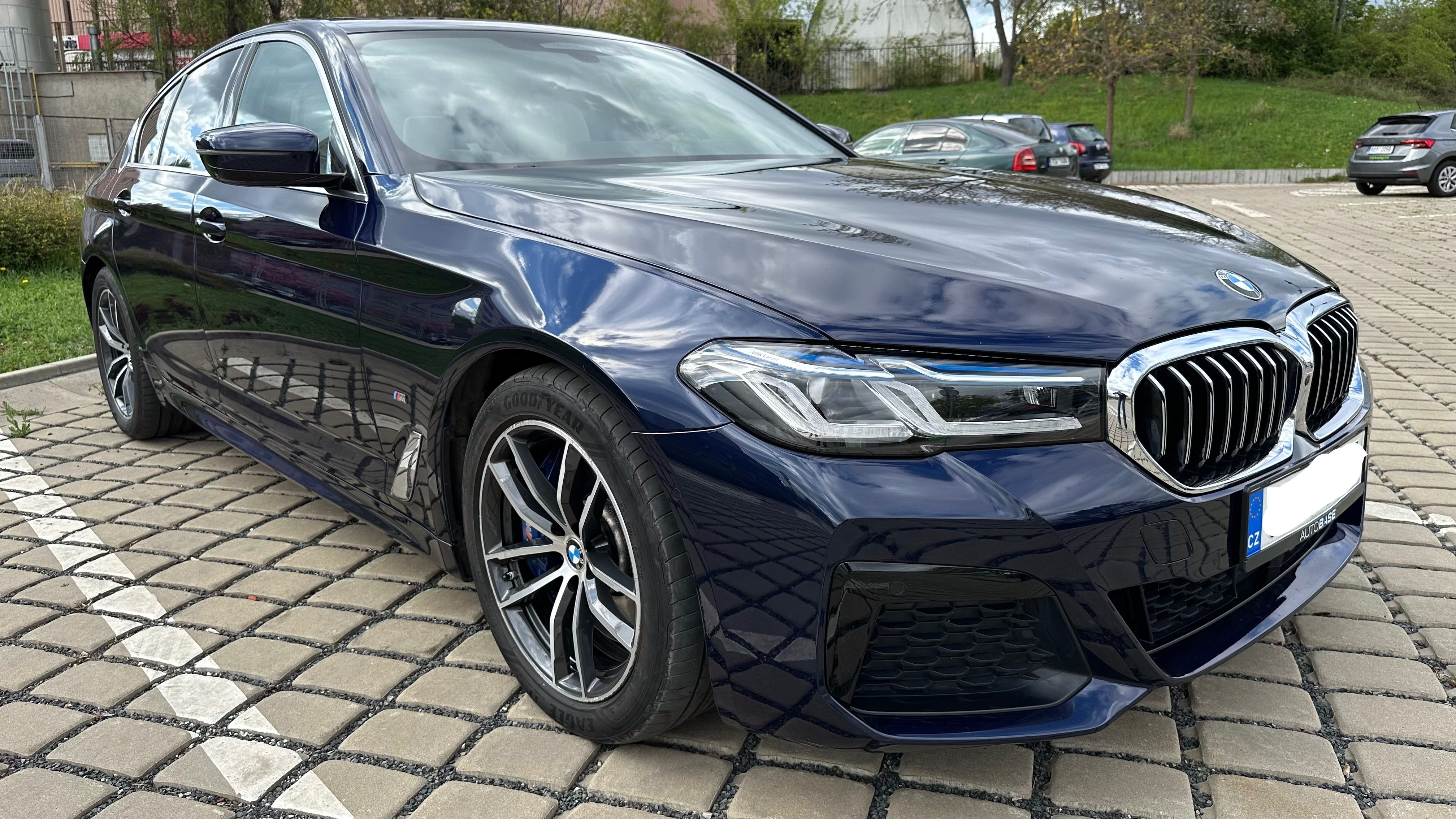 BMW Řada 5, BMW 530d xDrive M packet - fotka 4