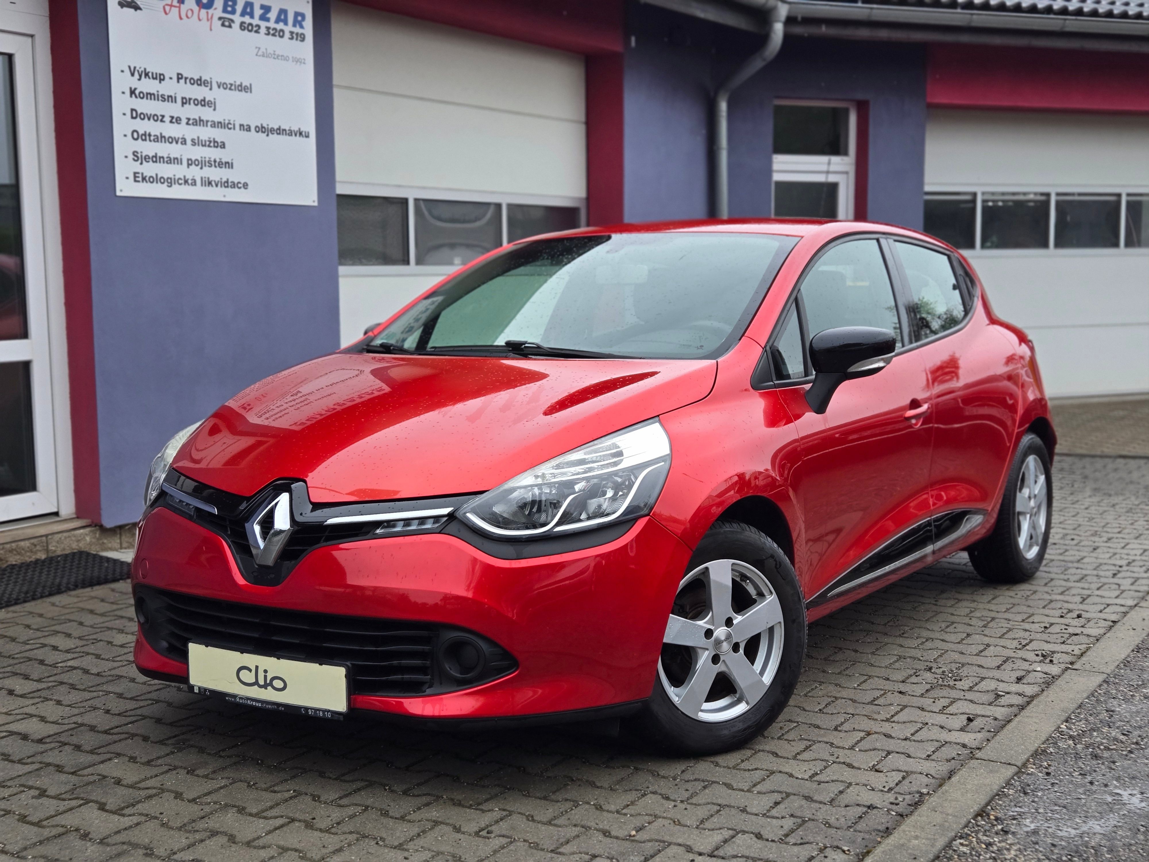 Renault Clio, 1,2 16V+sada zimních kol