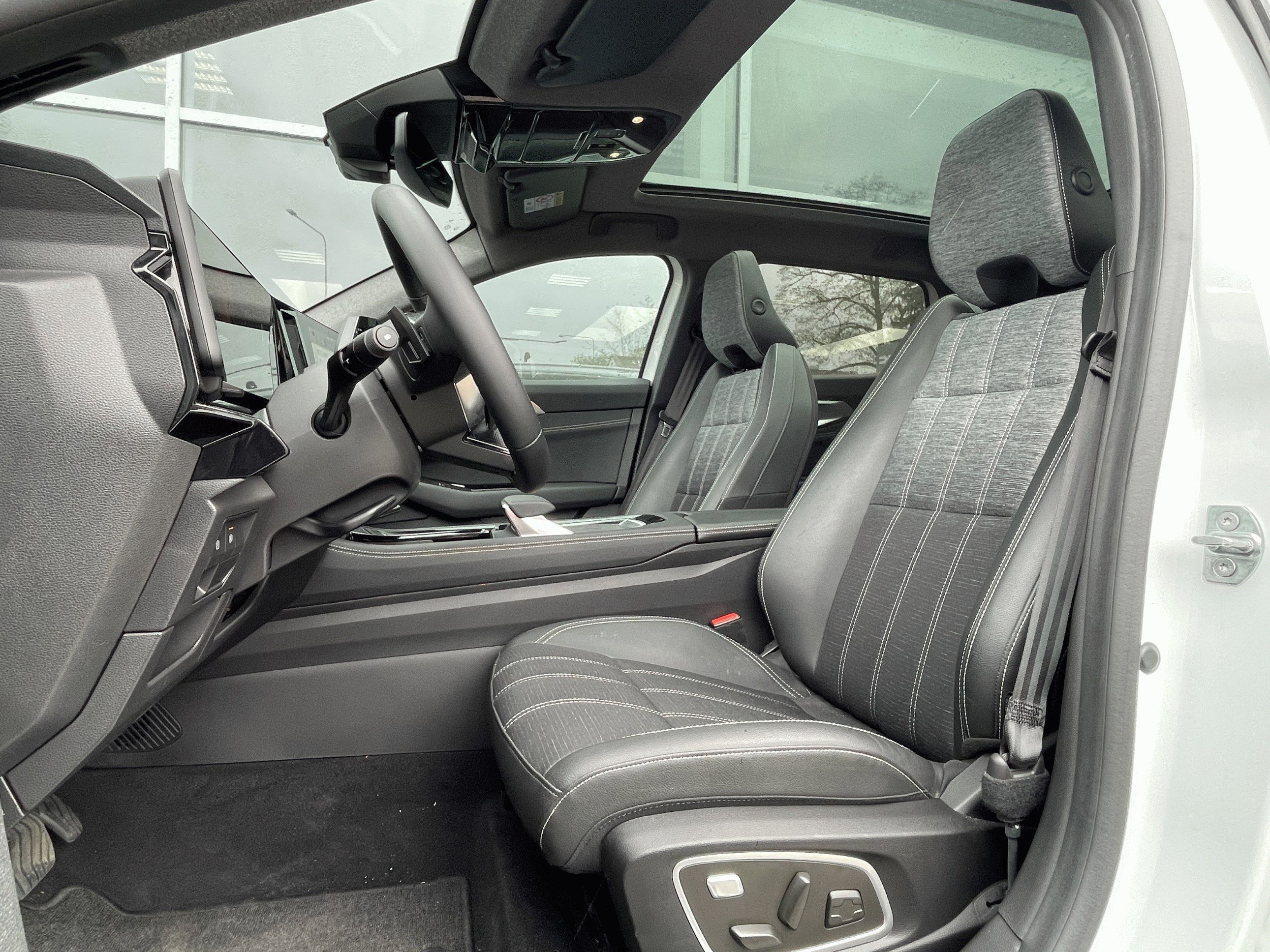 Renault Austral, mild hybrid 160 auto Techno - fotka 5
