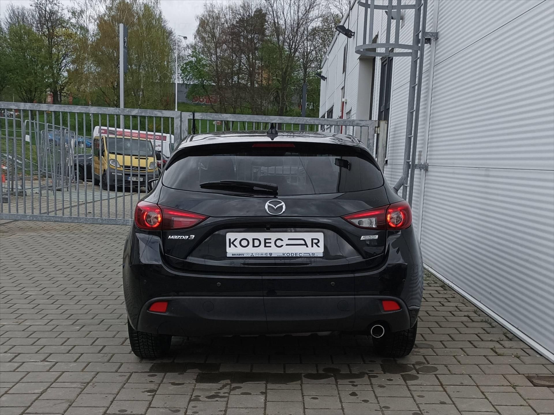 Mazda 3, 1,5 Skyactiv-D 105k 4x2 6MAN - fotka 5