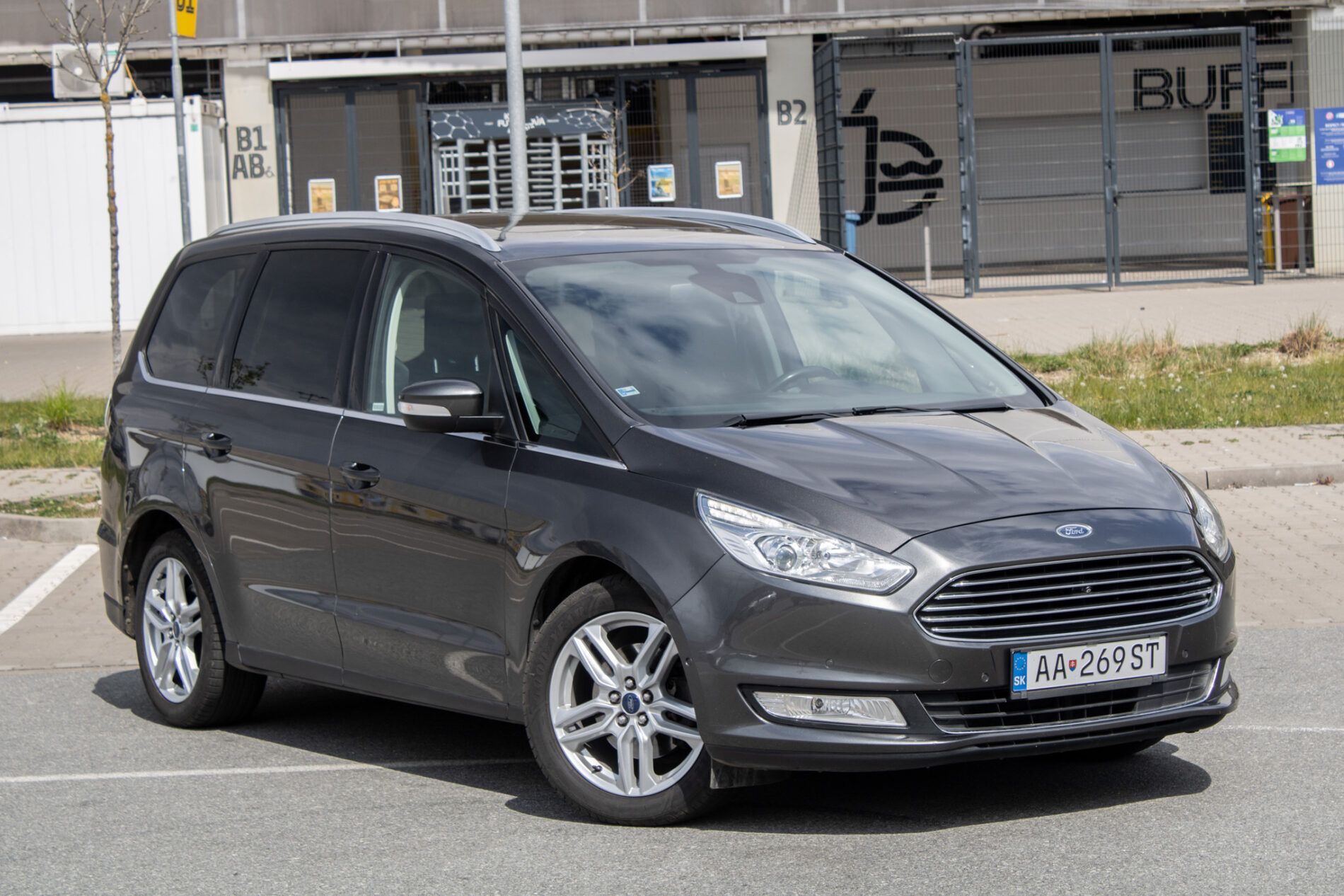 Ford Galaxy - fotka 3
