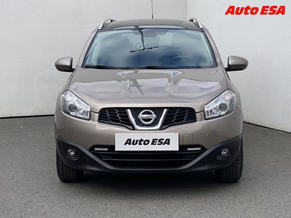 Nissan Qashqai, 1.6 +2 - fotka 2