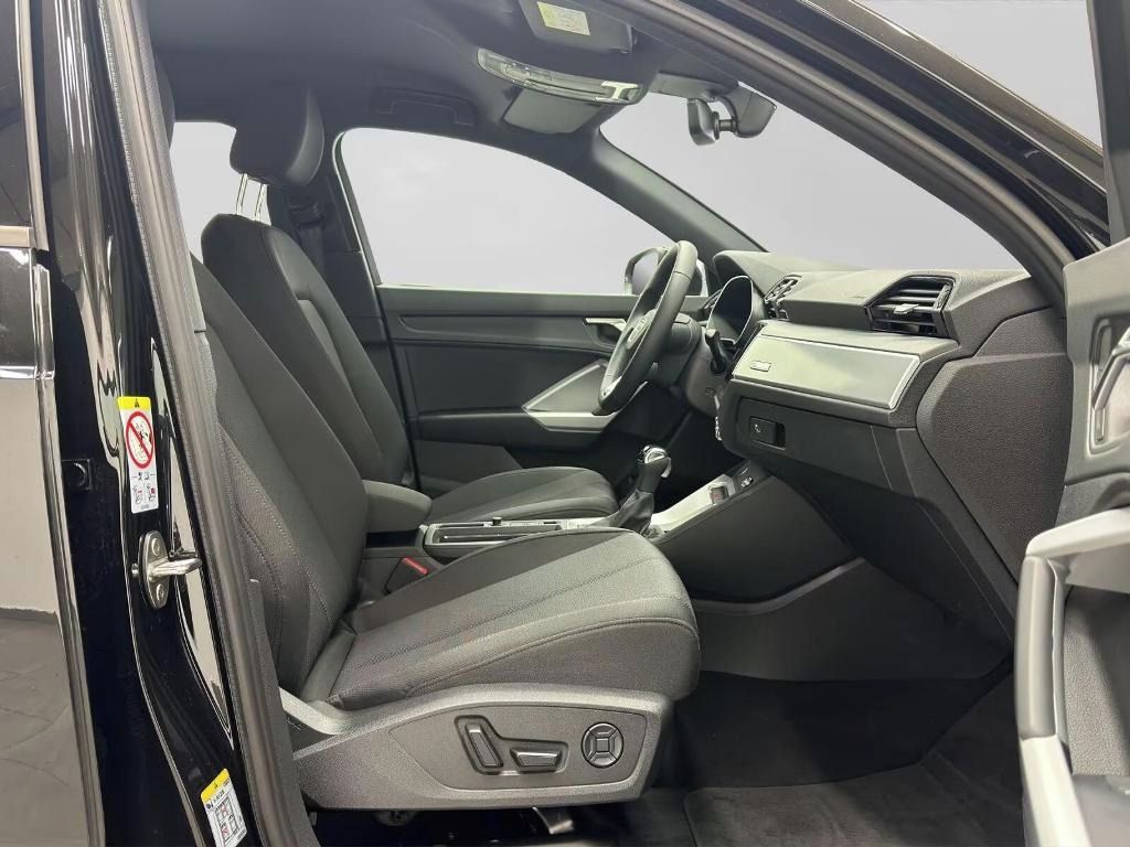 Audi Q3, 35 TFSI ADVANCED*Kamera* - fotka 5