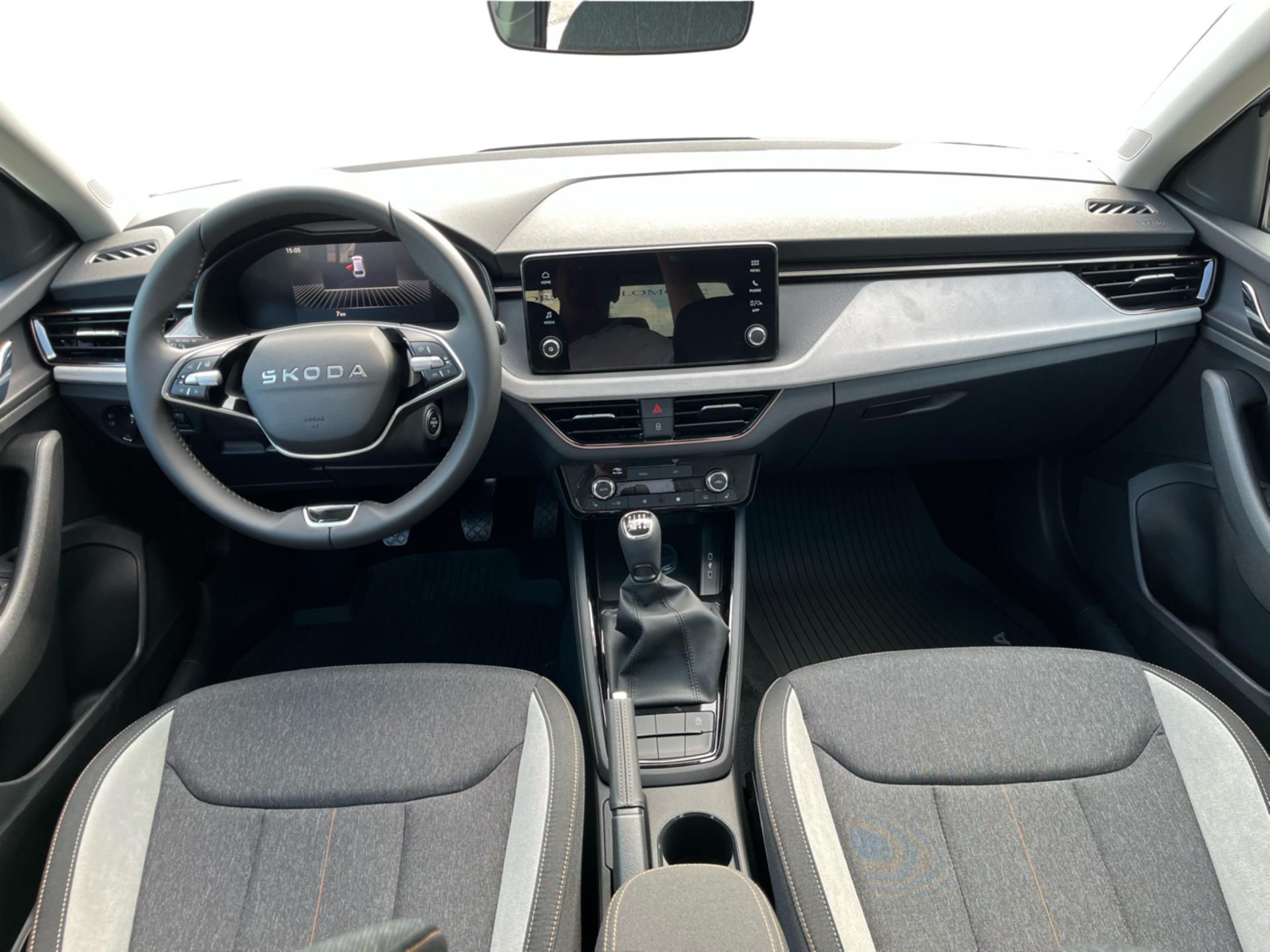 Škoda Scala, 1,0 TSI 85 kW TOP SELECTION - fotka 5