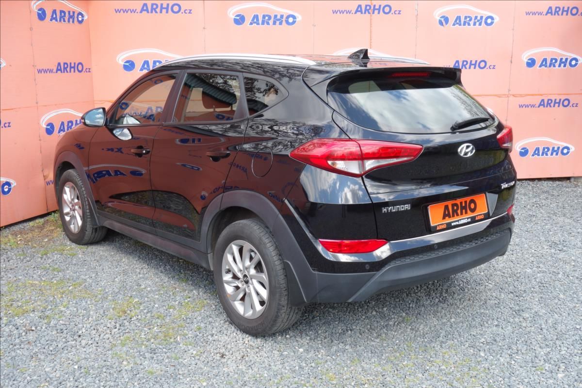 Hyundai Tucson, 1,7 CRDi 85KW, ČR, NAVIGACE. - fotka 5